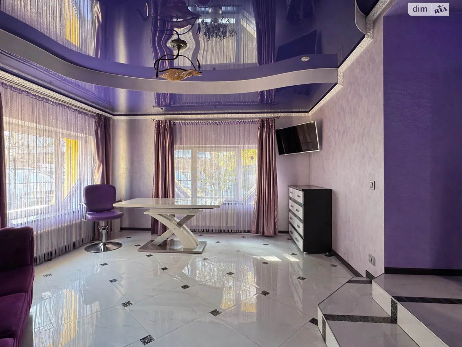 Продается дом на 2 этажа 149.2 кв. м с баней/сауной, цена: 234000 $ - фото 1