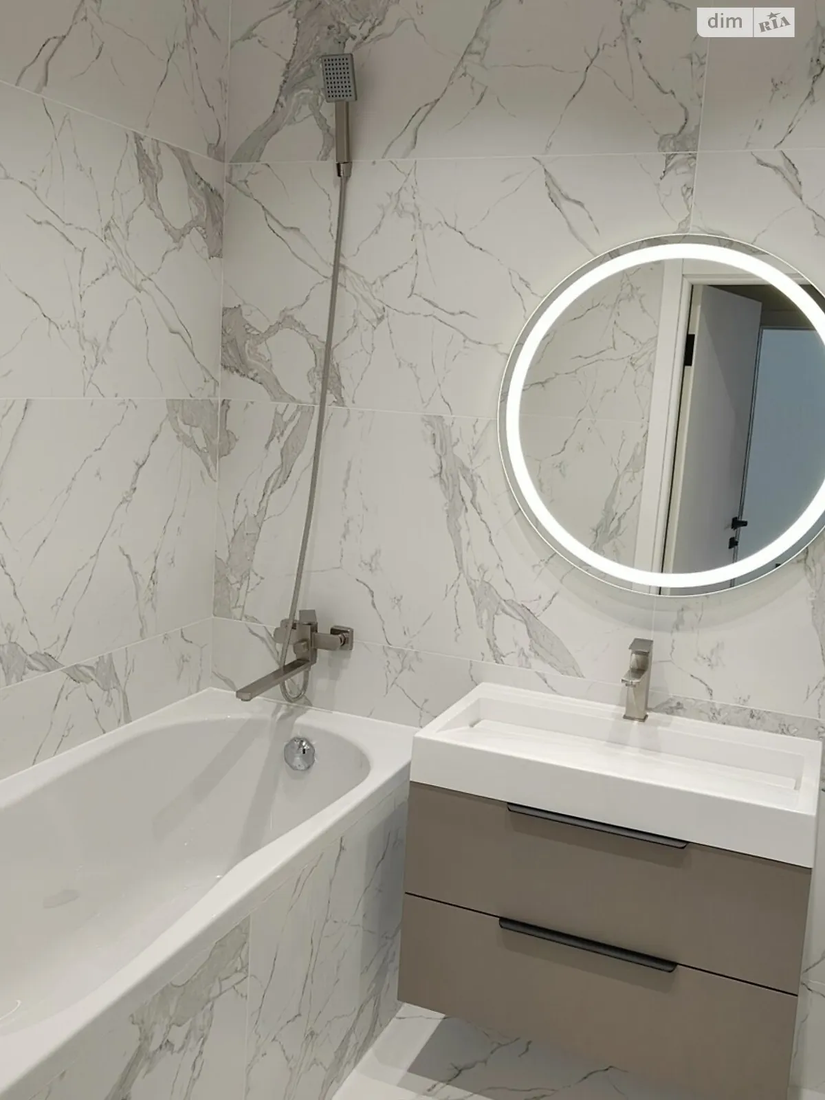 Продается 1-комнатная квартира 45.7 кв. м в Хмельницком, ул. Лесогриневецкая, 34В - фото 1