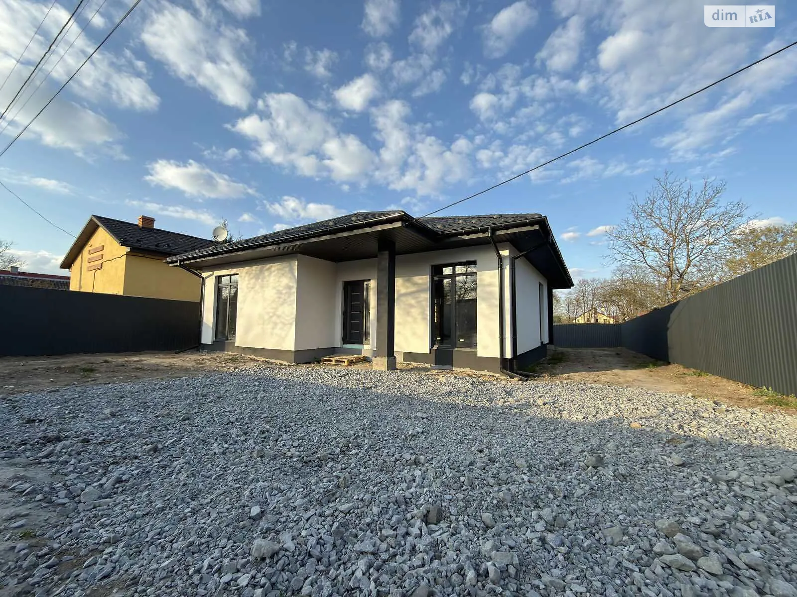 Продается одноэтажный дом 88 кв. м с террасой, цена: 85000 $ - фото 1