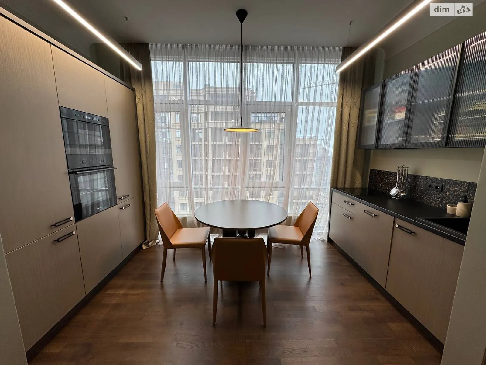 Продається 2-кімнатна квартира 66 кв. м у Одесі, пров. Курортний, 1 - фото 1