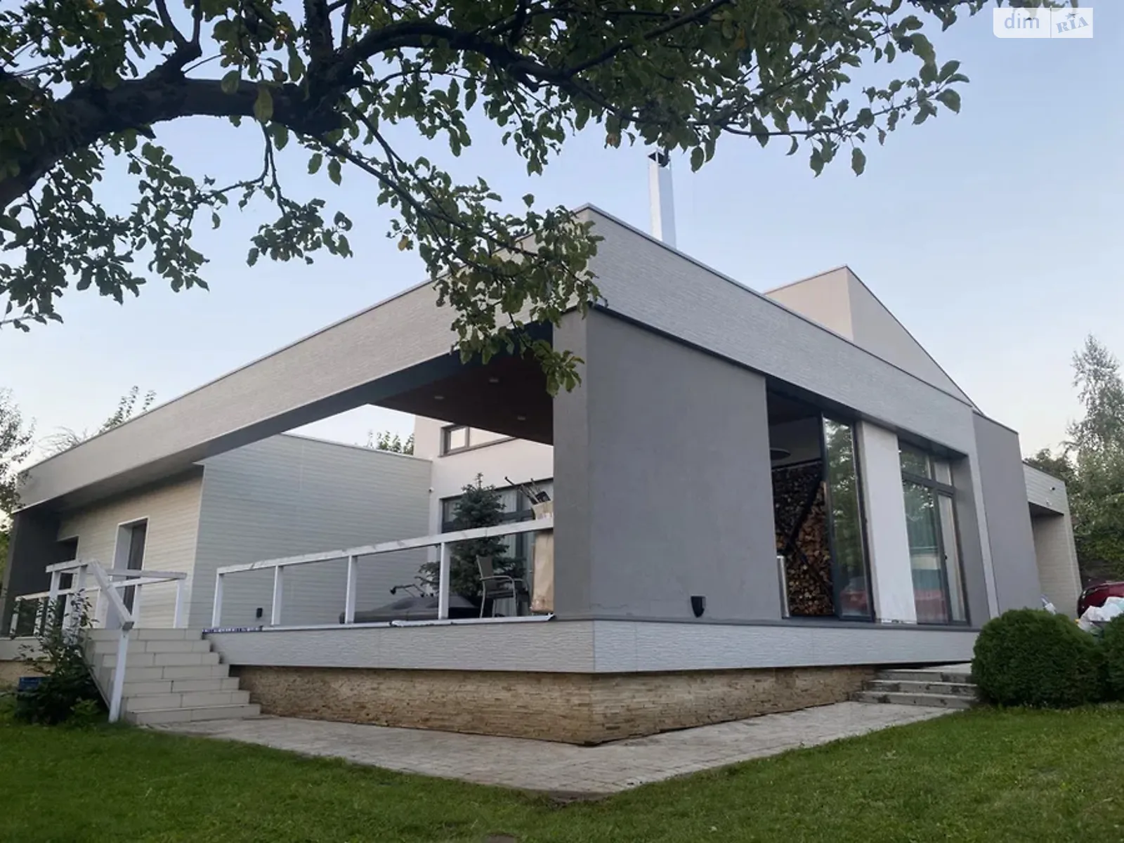 Продается одноэтажный дом 125 кв. м с верандой, цена: 200000 $ - фото 1