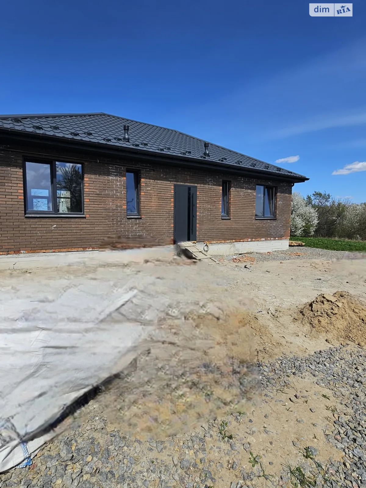 Продается одноэтажный дом 90 кв. м с беседкой, цена: 90000 $ - фото 1