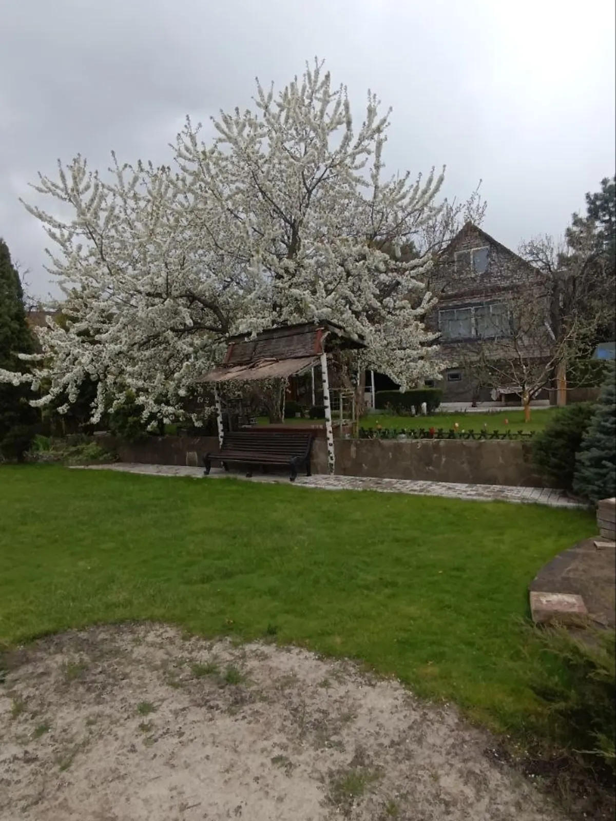 Продается дом на 2 этажа 80 кв. м с участком, цена: 39000 $ - фото 1