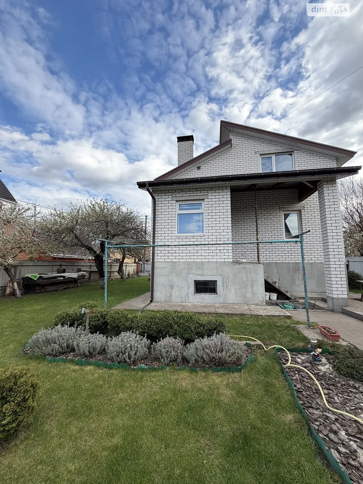 Продается часть дома 189.7 кв. м с мансардой, цена: 105000 $ - фото 1