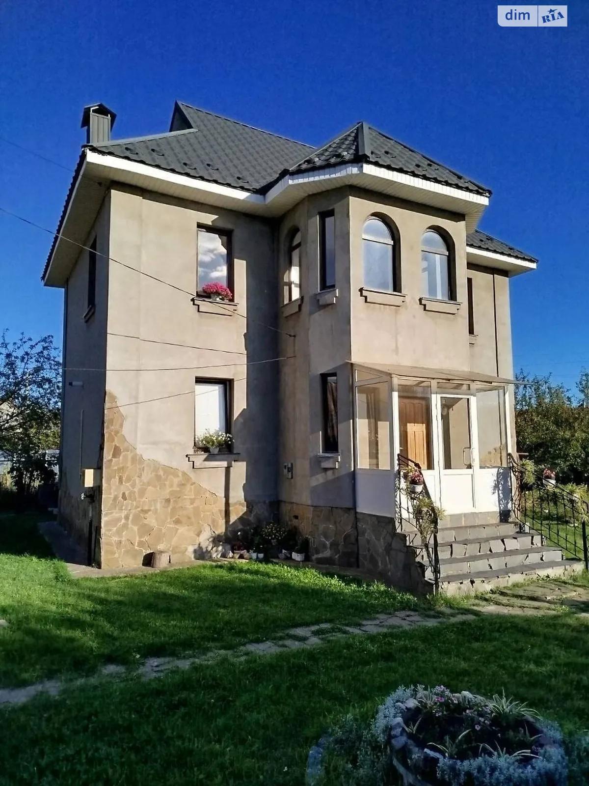 Продается дом на 2 этажа 132 кв. м с верандой, цена: 145000 $ - фото 1