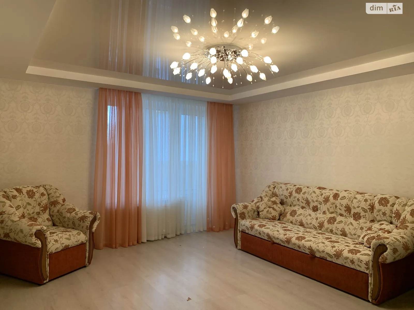 Продается 1-комнатная квартира 52.6 кв. м в Чернигове, ул. 1-й танковой бригады(Генерала Белова), 33 - фото 1