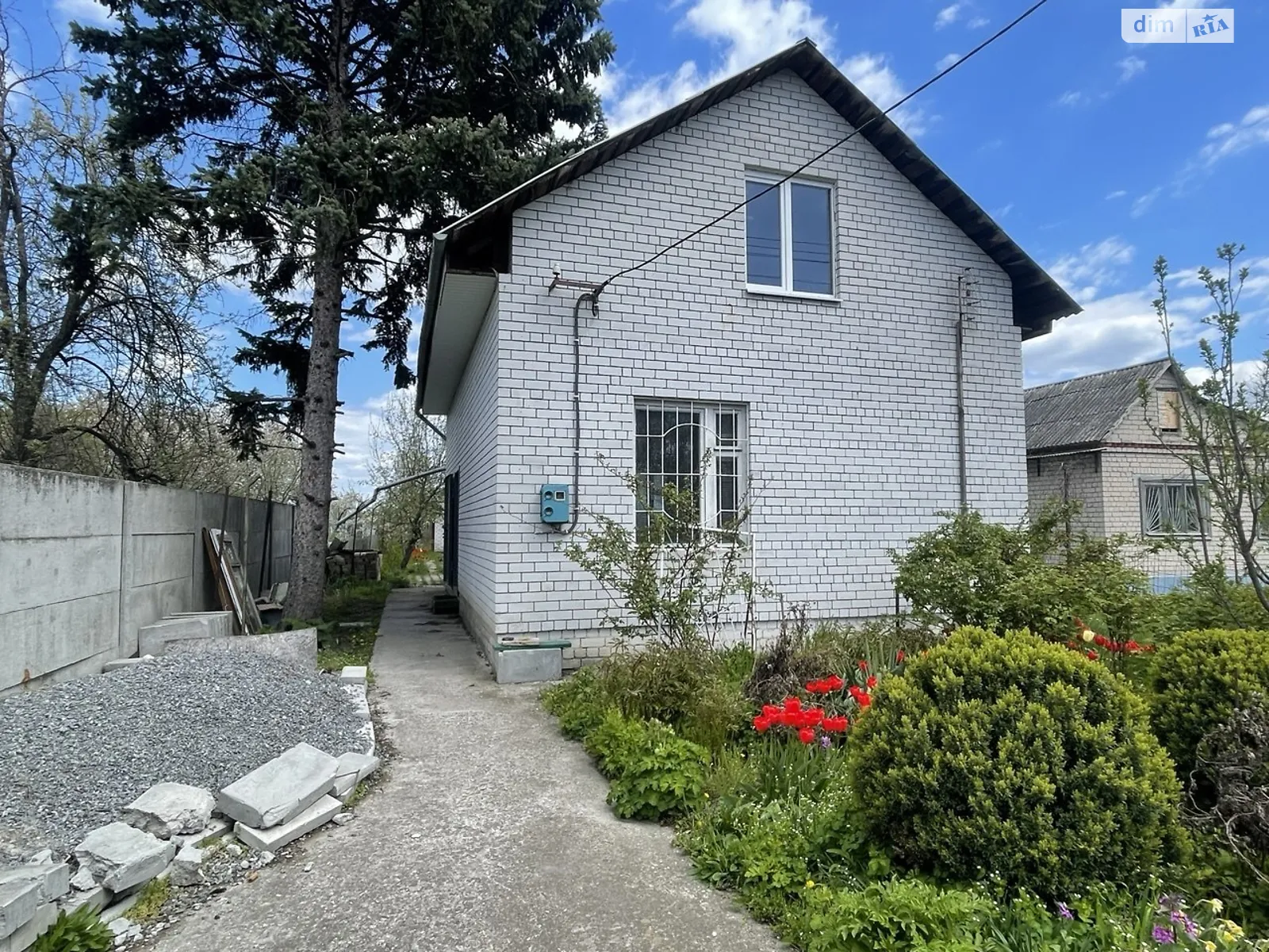 Продается дом на 2 этажа 101.1 кв. м с участком, цена: 29500 $ - фото 1