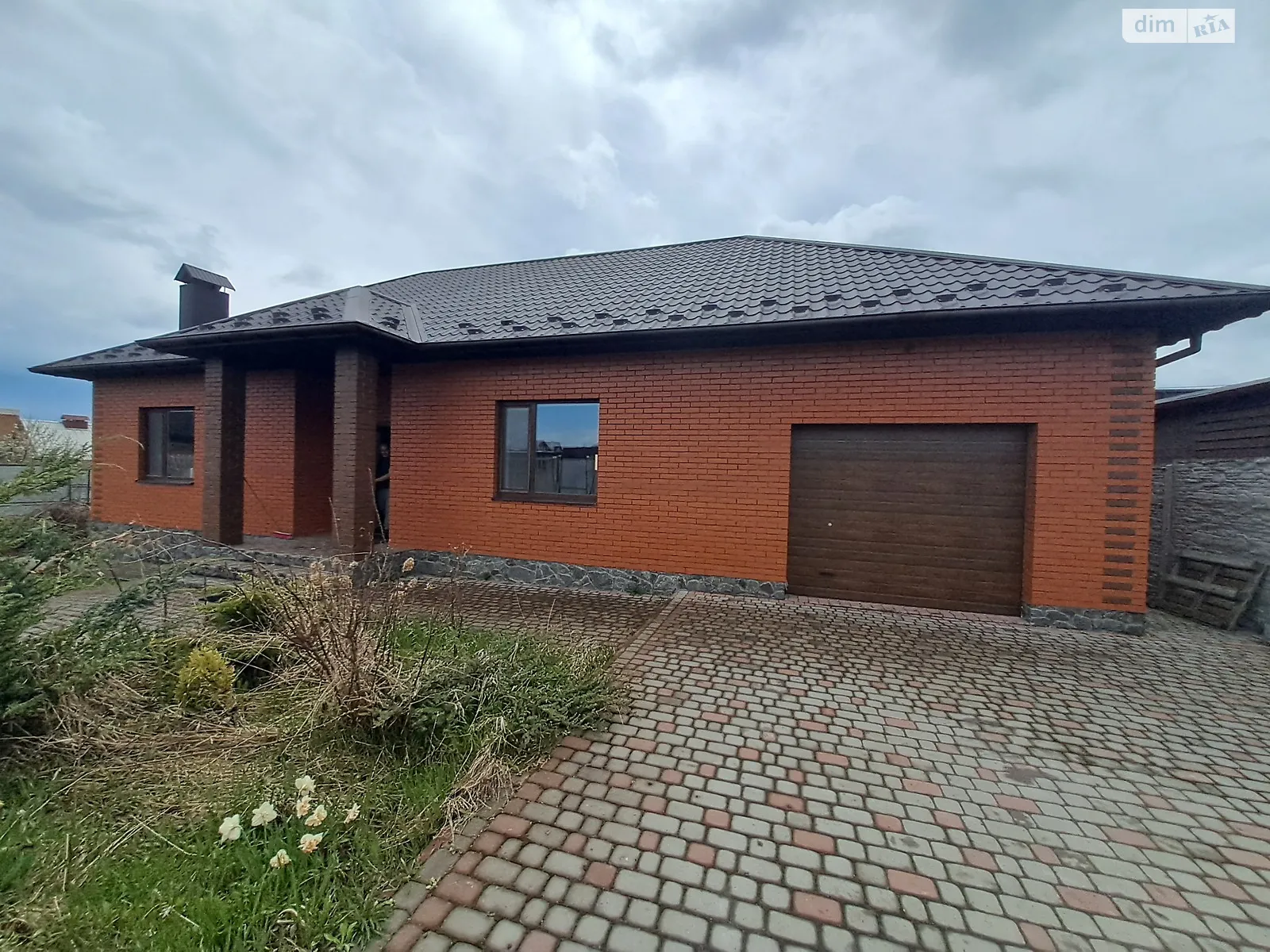 Продается одноэтажный дом 100 кв. м с беседкой, цена: 199000 $ - фото 1