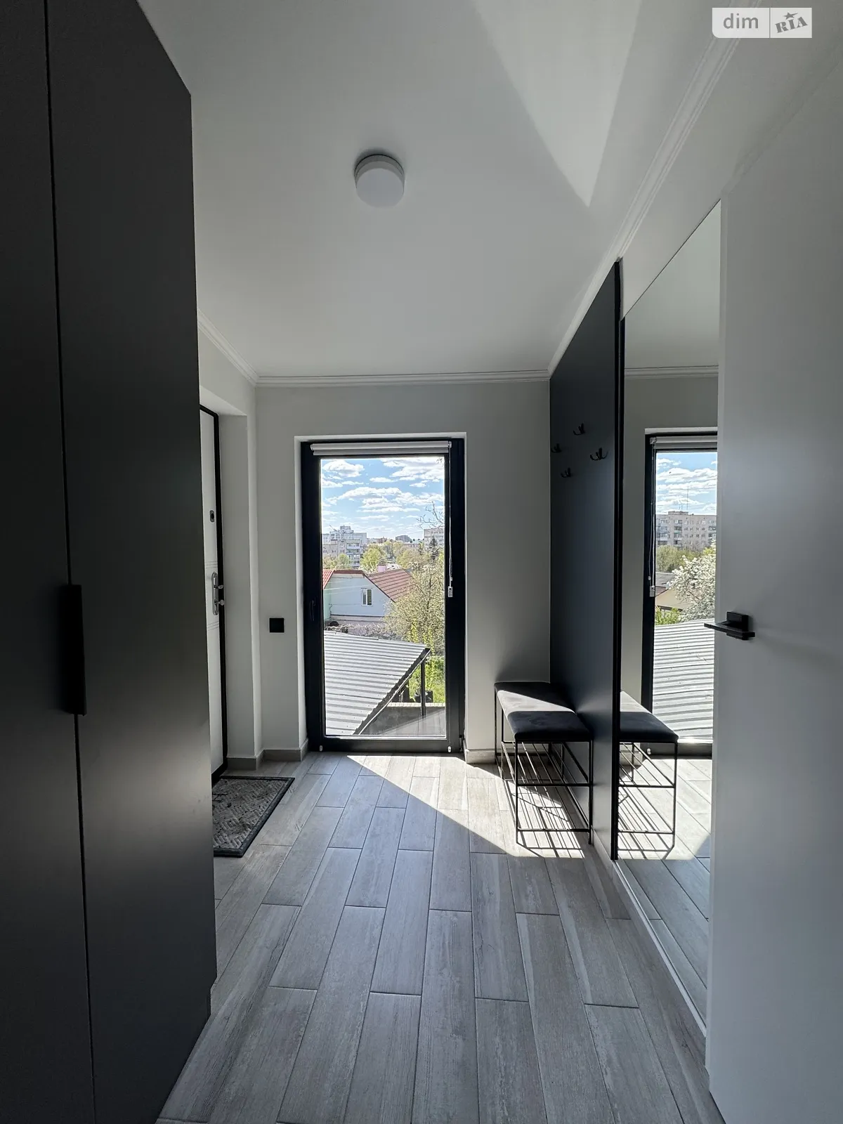 Продается 1-комнатная квартира 31.5 кв. м в Ровно, ул. Мицкевича, 102 - фото 1