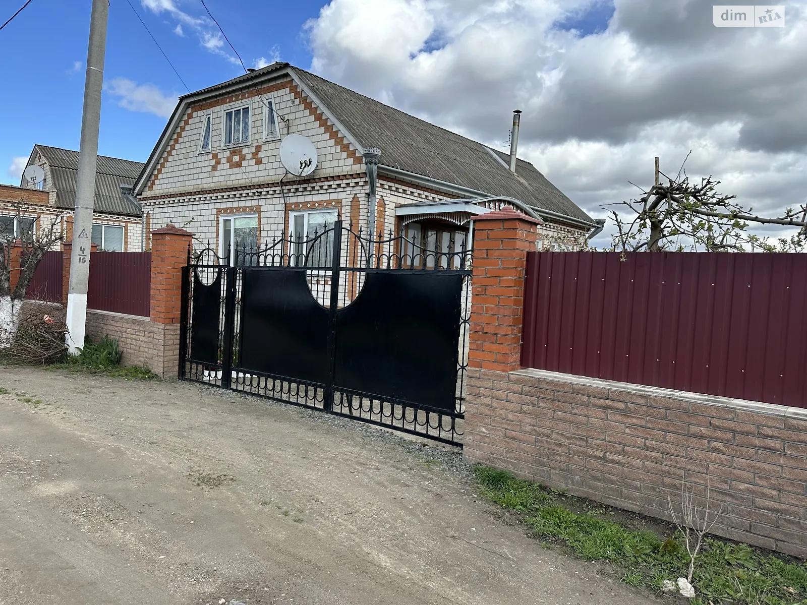 Продается одноэтажный дом 90 кв. м с мансардой, цена: 30000 $ - фото 1