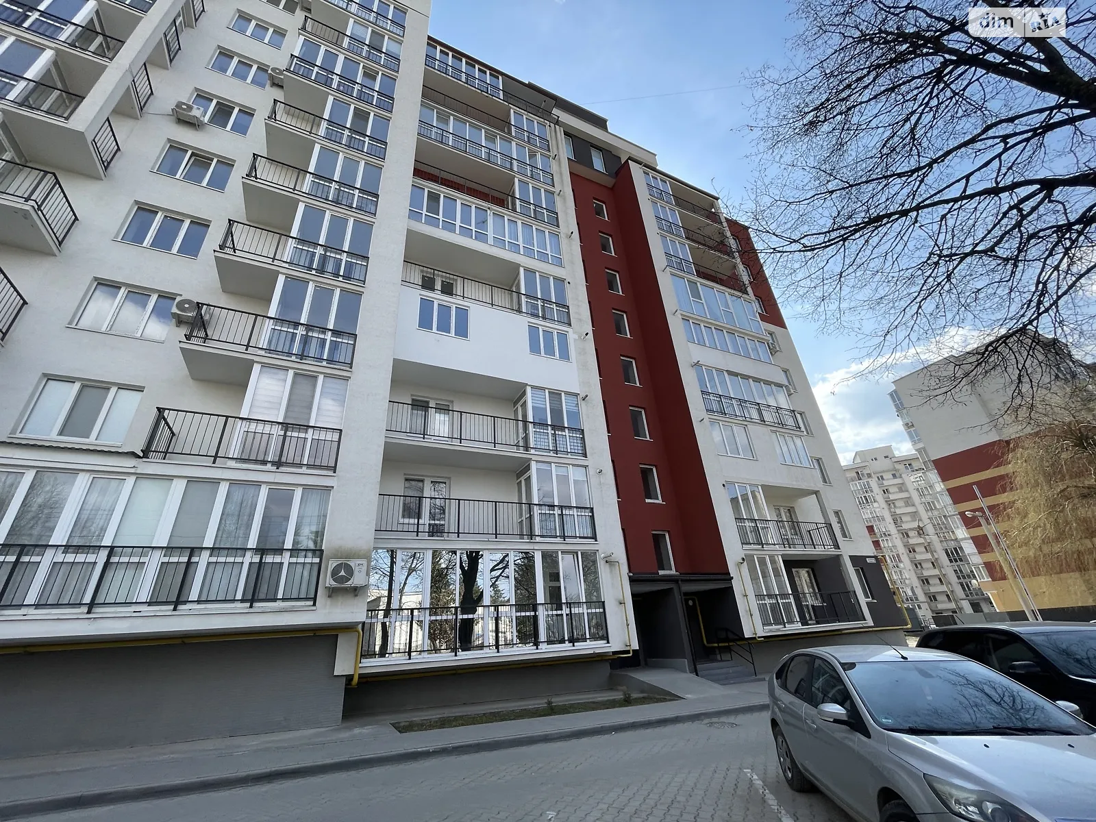 3-комнатная квартира 101 кв. м в Тернополе, просп. Злуки, 45Б - фото 1