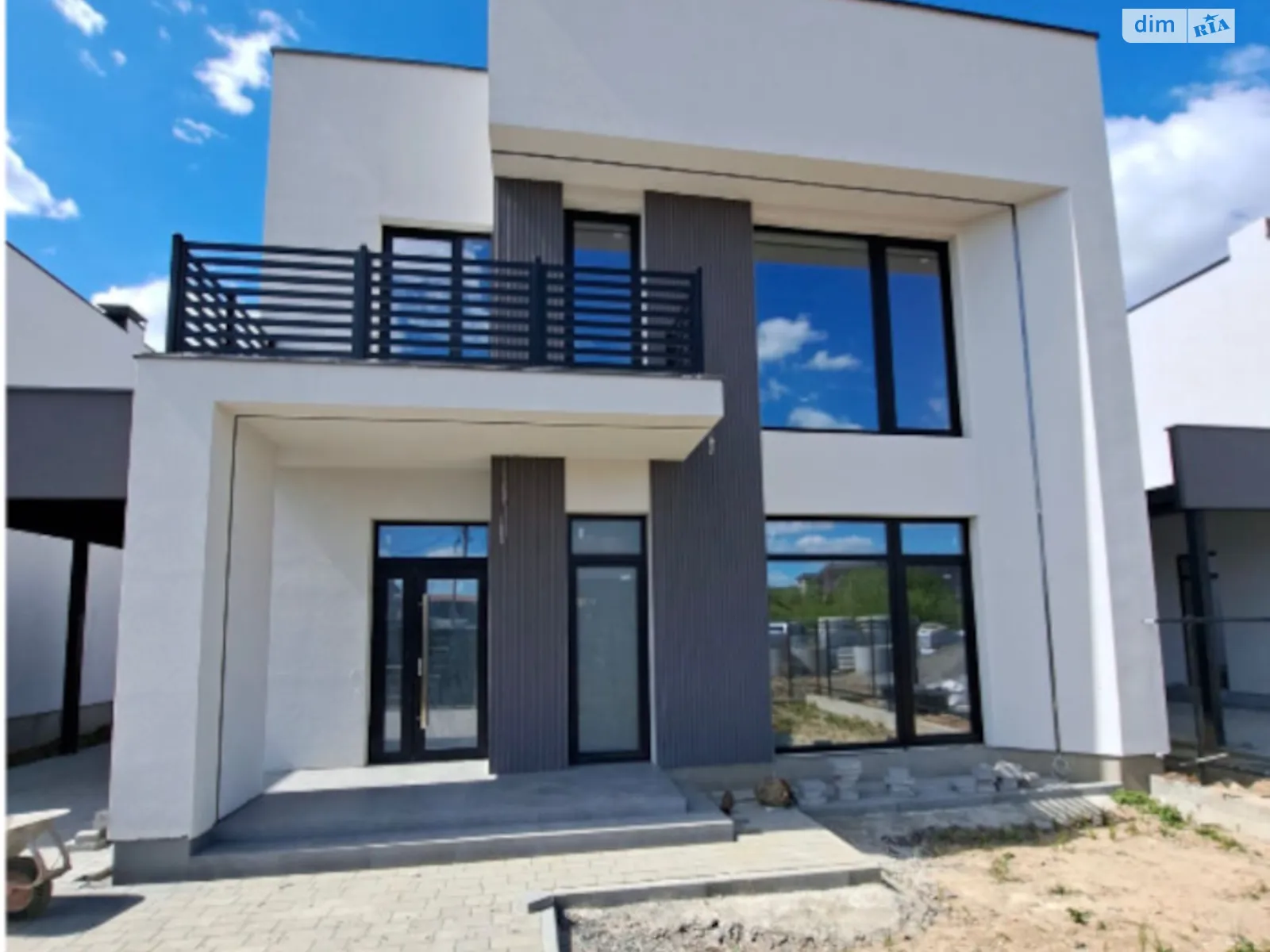 Продается дом на 2 этажа 193 кв. м с мебелью, цена: 1550000 $ - фото 1