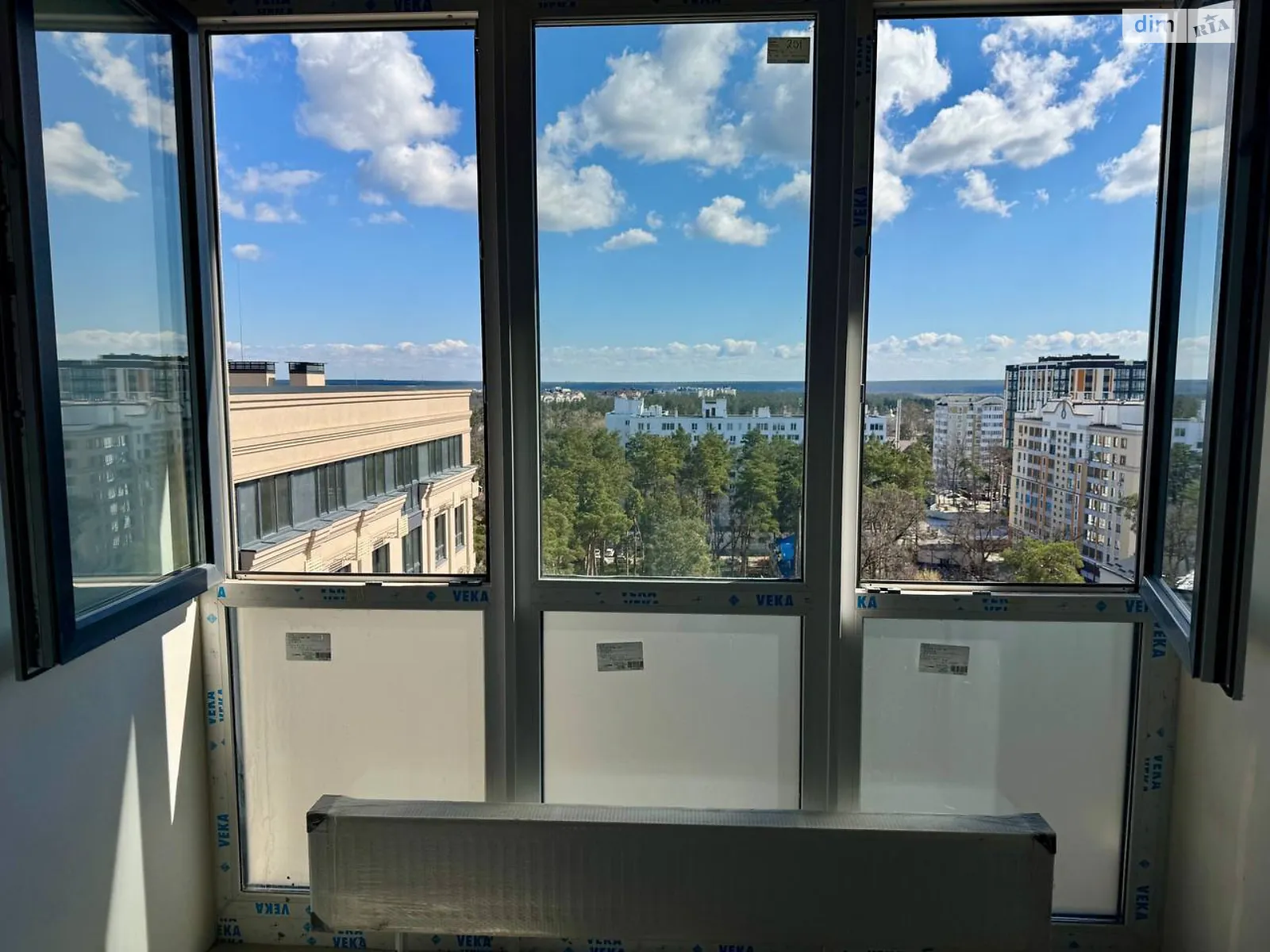 Продается 2-комнатная квартира 64.9 кв. м в Ирпене, ул. Соборная(ІІІ Интернационала), 122/2 - фото 1