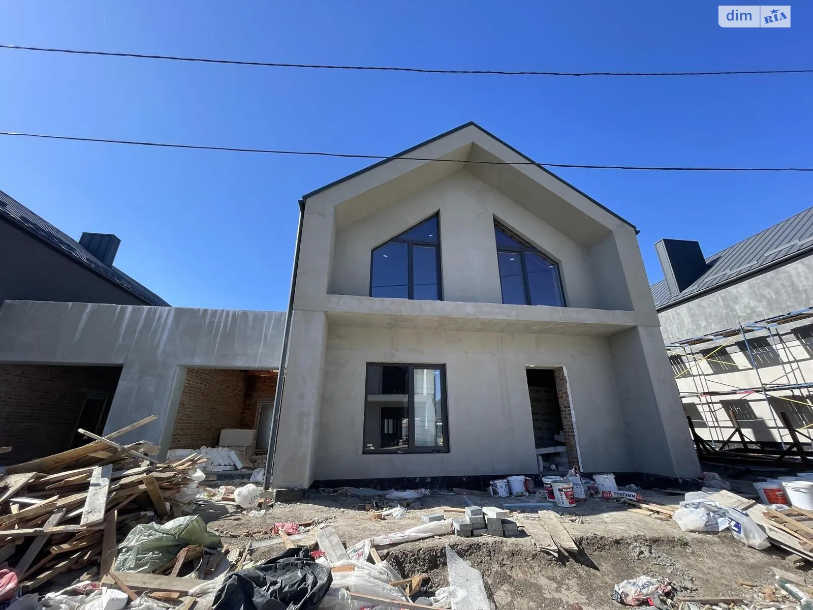 Продается дом на 2 этажа 180 кв. м с террасой, цена: 130000 $ - фото 1