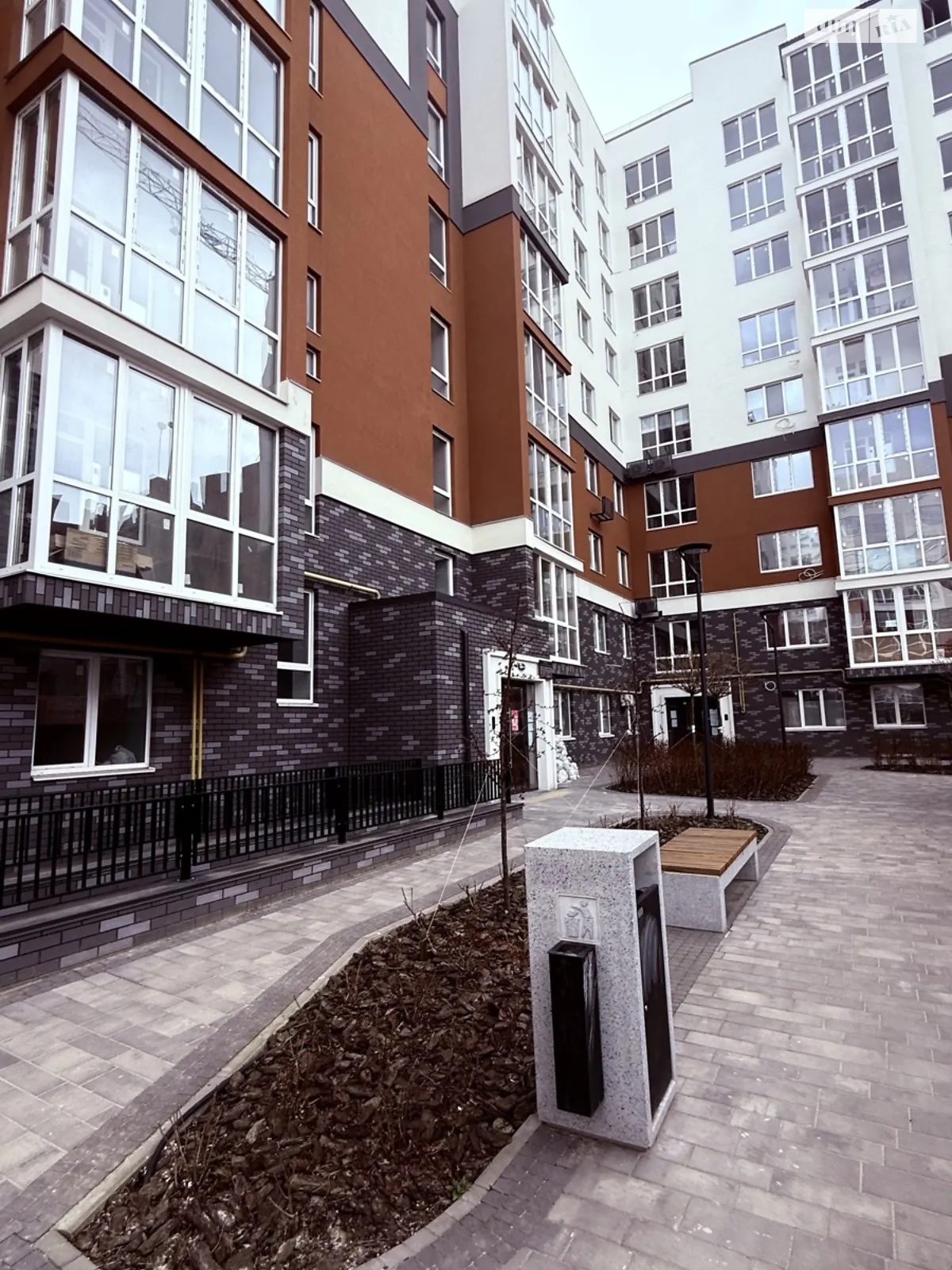 Продается 1-комнатная квартира 41.1 кв. м в Ирпене, ул. Соборная(ІІІ Интернационала), 2К/47 - фото 1