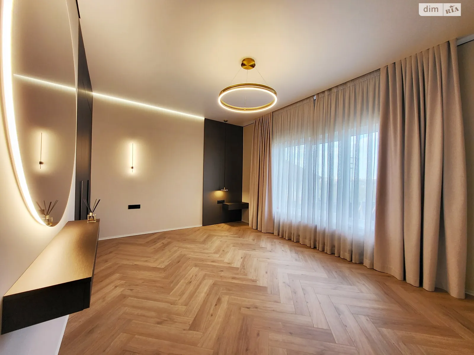 Продается одноэтажный дом 120 кв. м с мансардой, цена: 287000 $ - фото 1