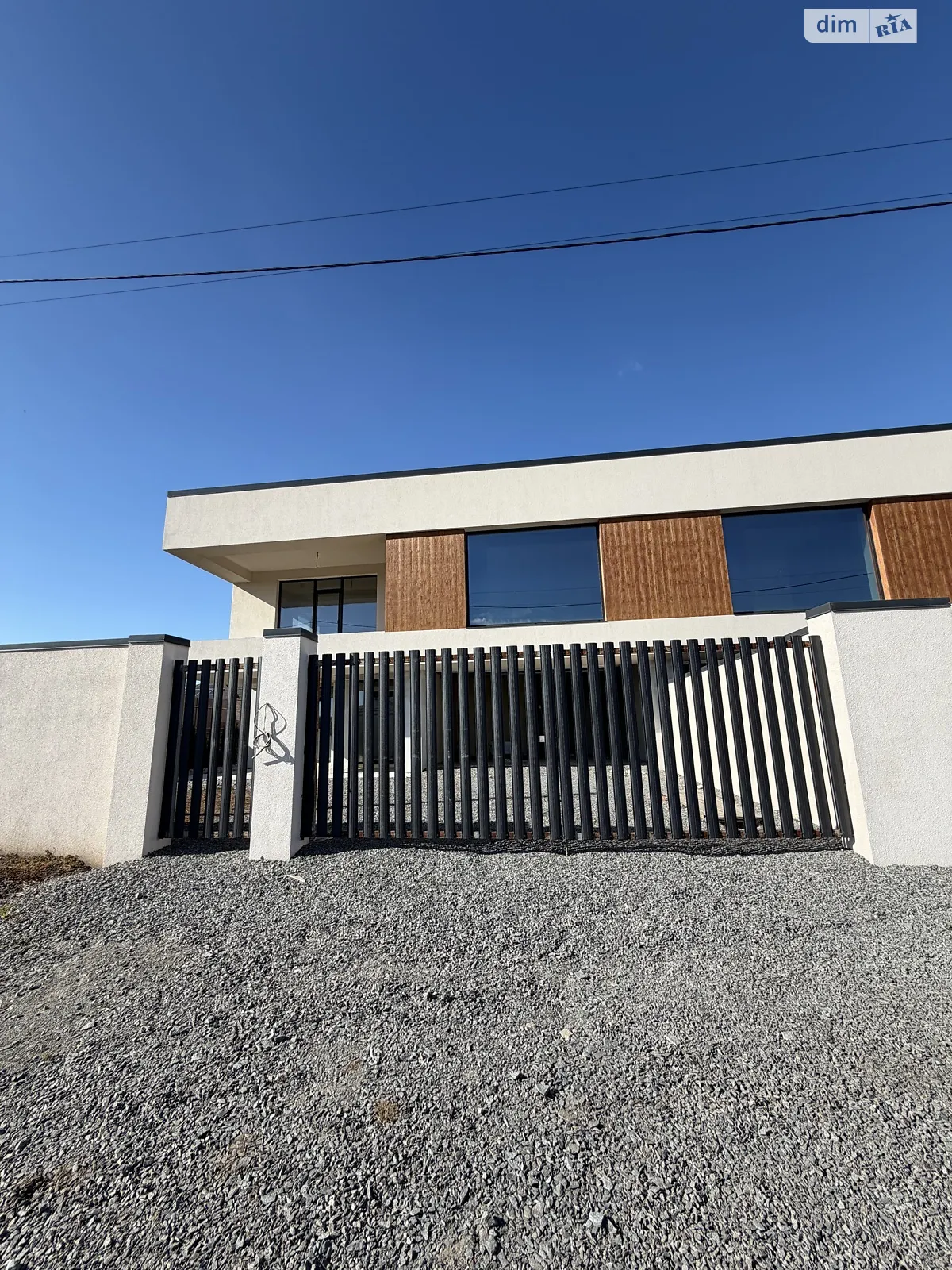 Продается часть дома 353 кв. м с балконом, цена: 220000 $ - фото 1