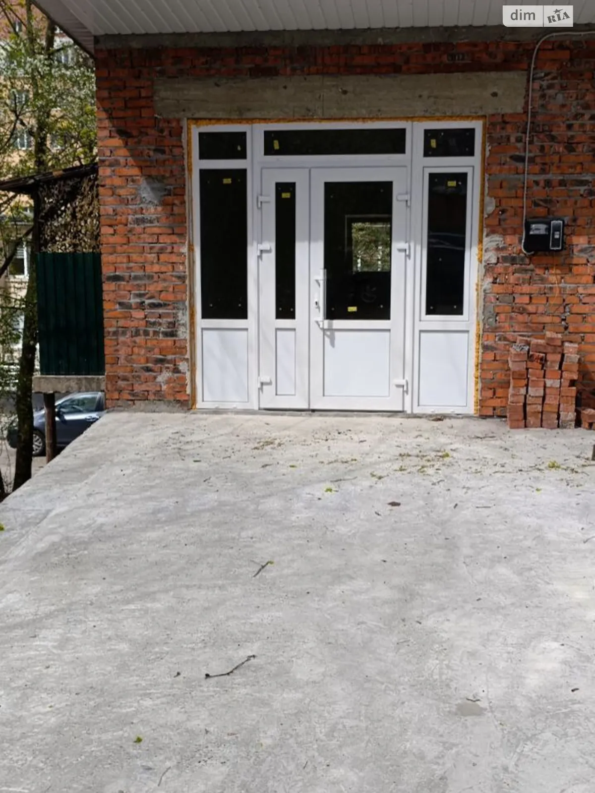 Продается отдельно стоящий гараж под легковое авто на 44 кв. м, цена: 35000 $ - фото 1
