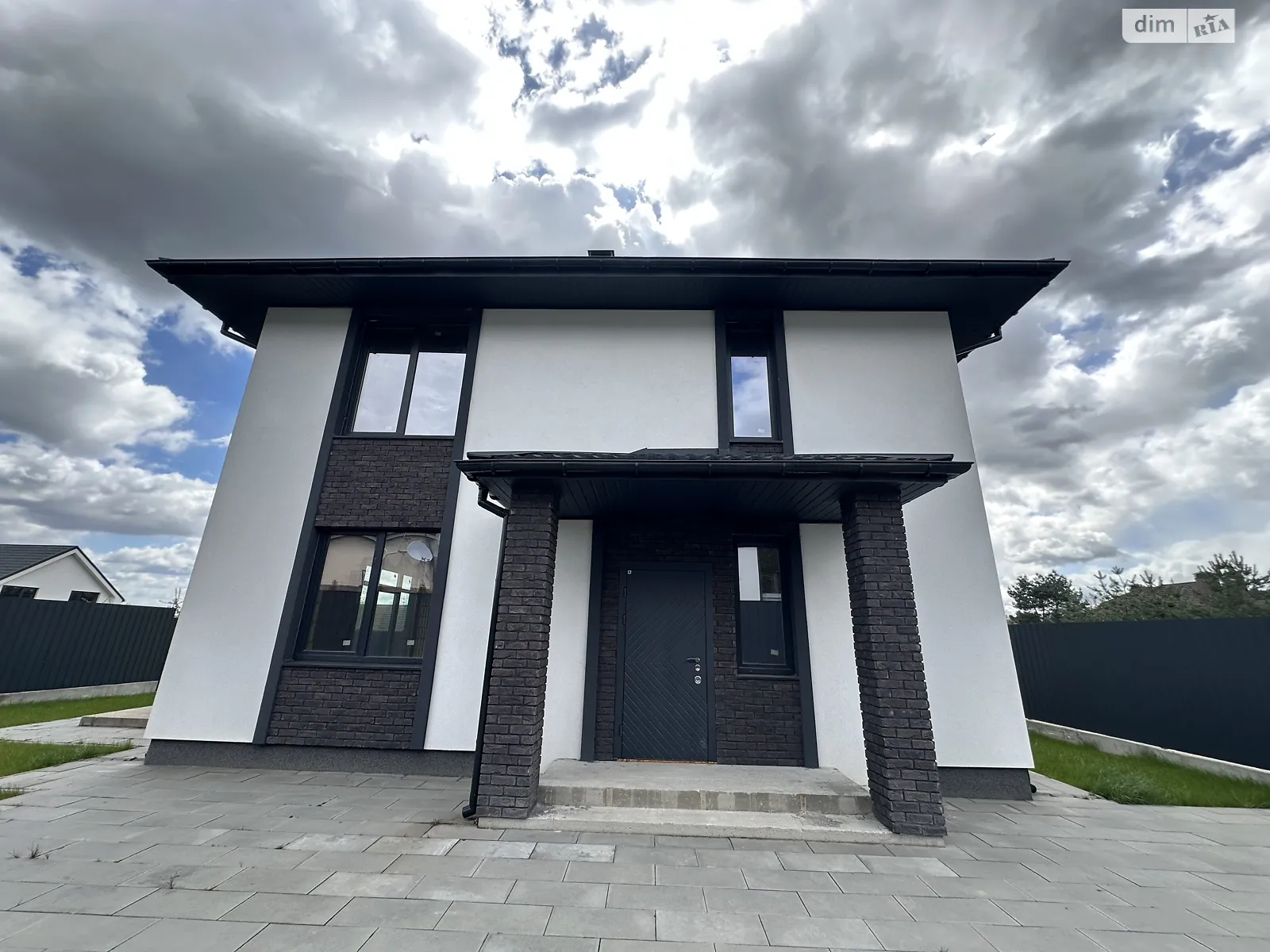 Продається будинок 2 поверховий 130 кв. м з ділянкою, цена: 170000 $ - фото 1