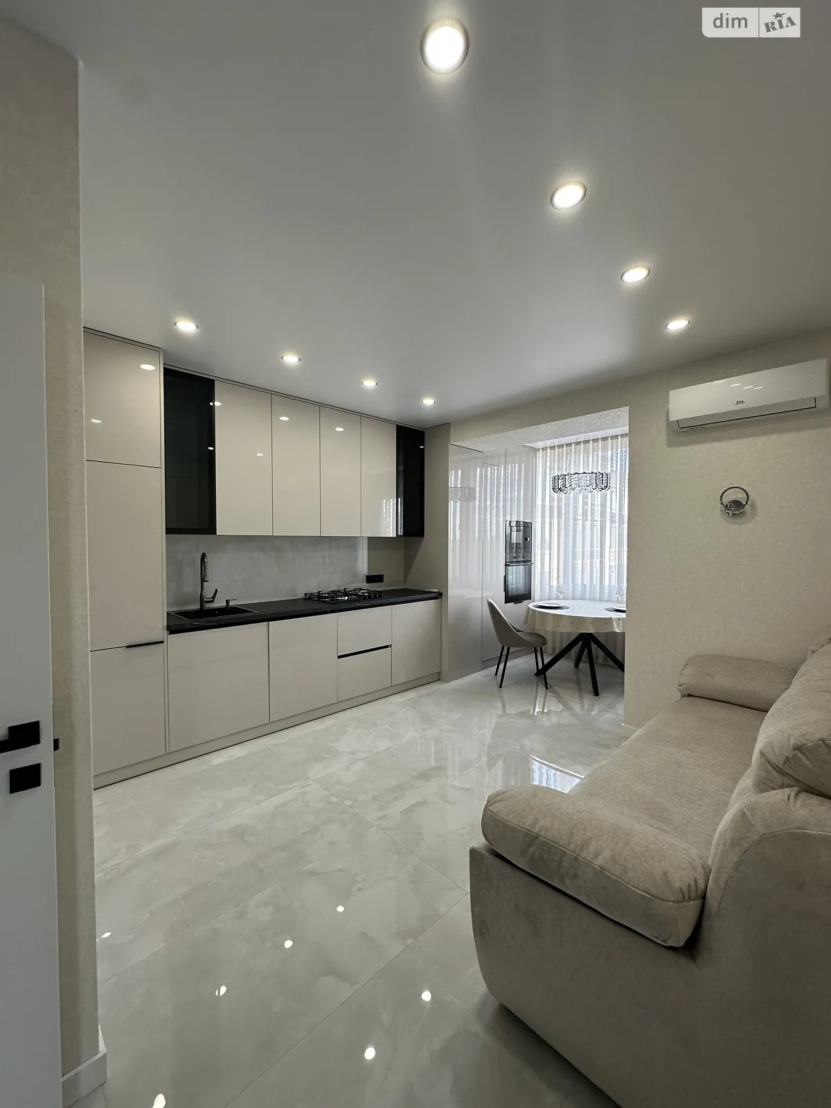 Продається 1-кімнатна квартира 60 кв. м у Хмельницькому, Старокостянтинівське шосе, 20/8 - фото 1