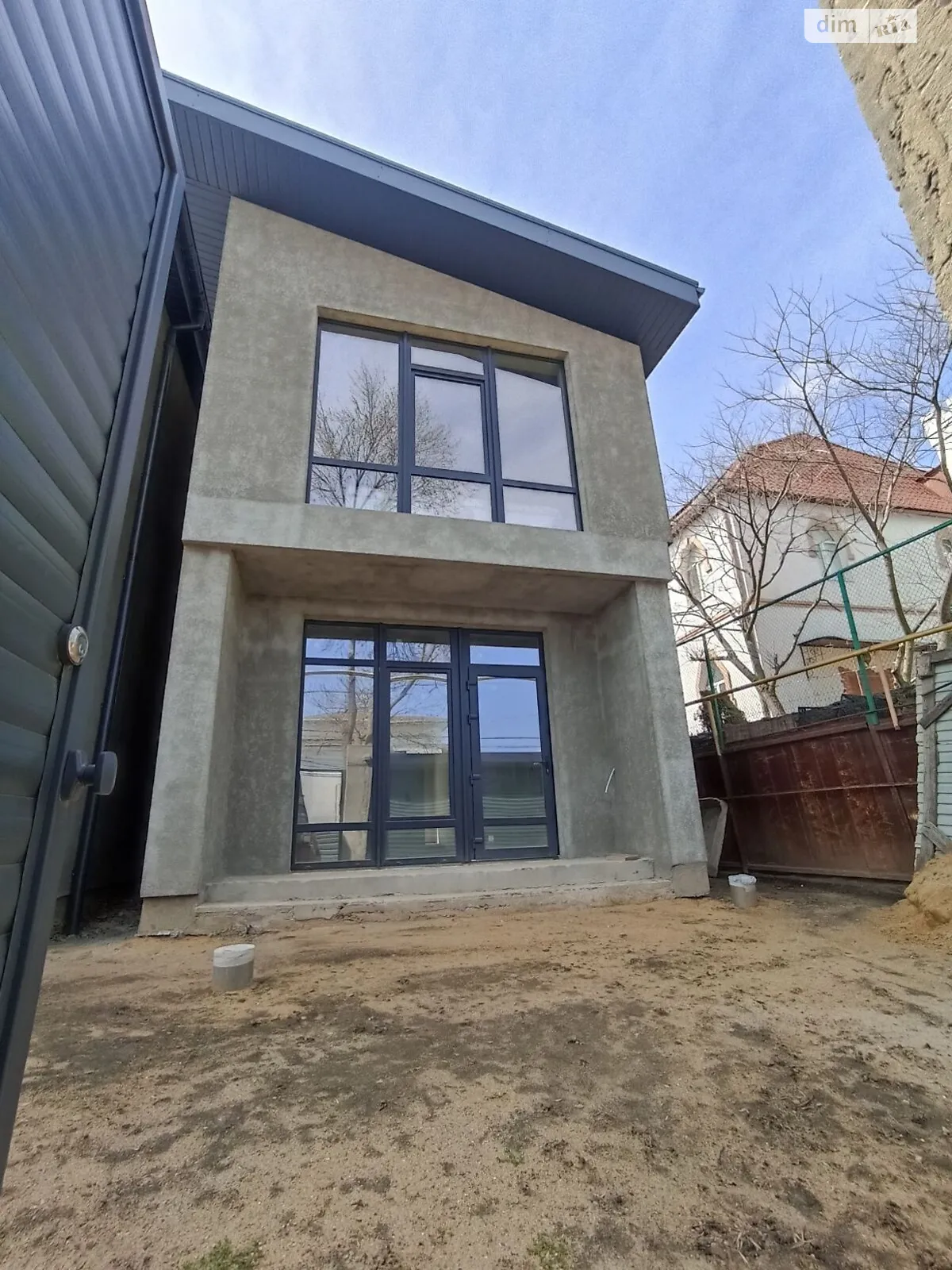 Продается дом на 2 этажа 105.2 кв. м с беседкой, цена: 130000 $ - фото 1