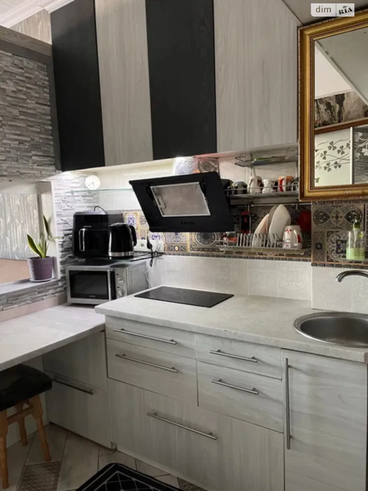 вул. Юрія Литвинського(Російська), 31 Нова Дарниця Київ, цена: 30000 $ - фото 1