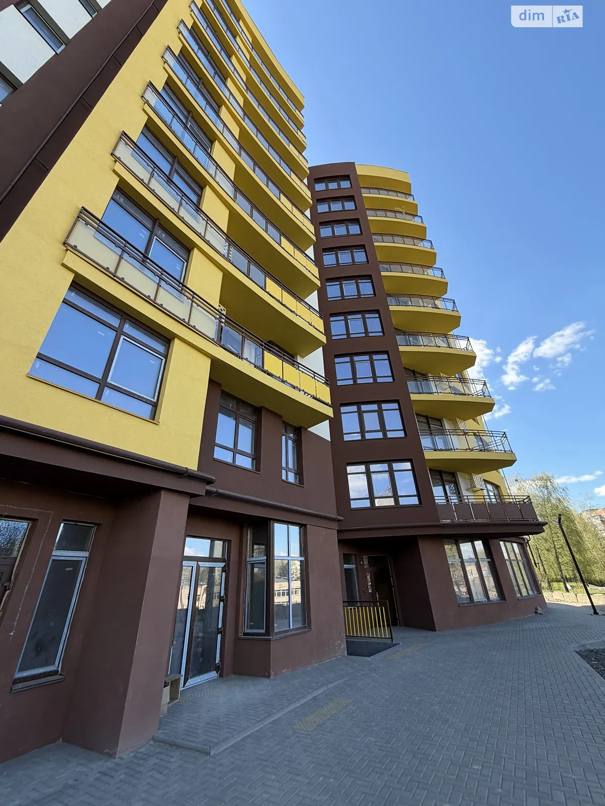 Продается 1-комнатная квартира 48.9 кв. м в Ровно, ул. Галицкого Данилы, 14 - фото 1