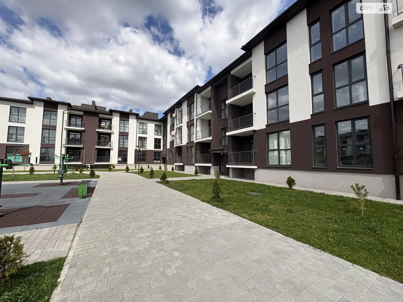 Продается 2-комнатная квартира 68 кв. м в Солонке, ул. Роксоланы, 21 - фото 1