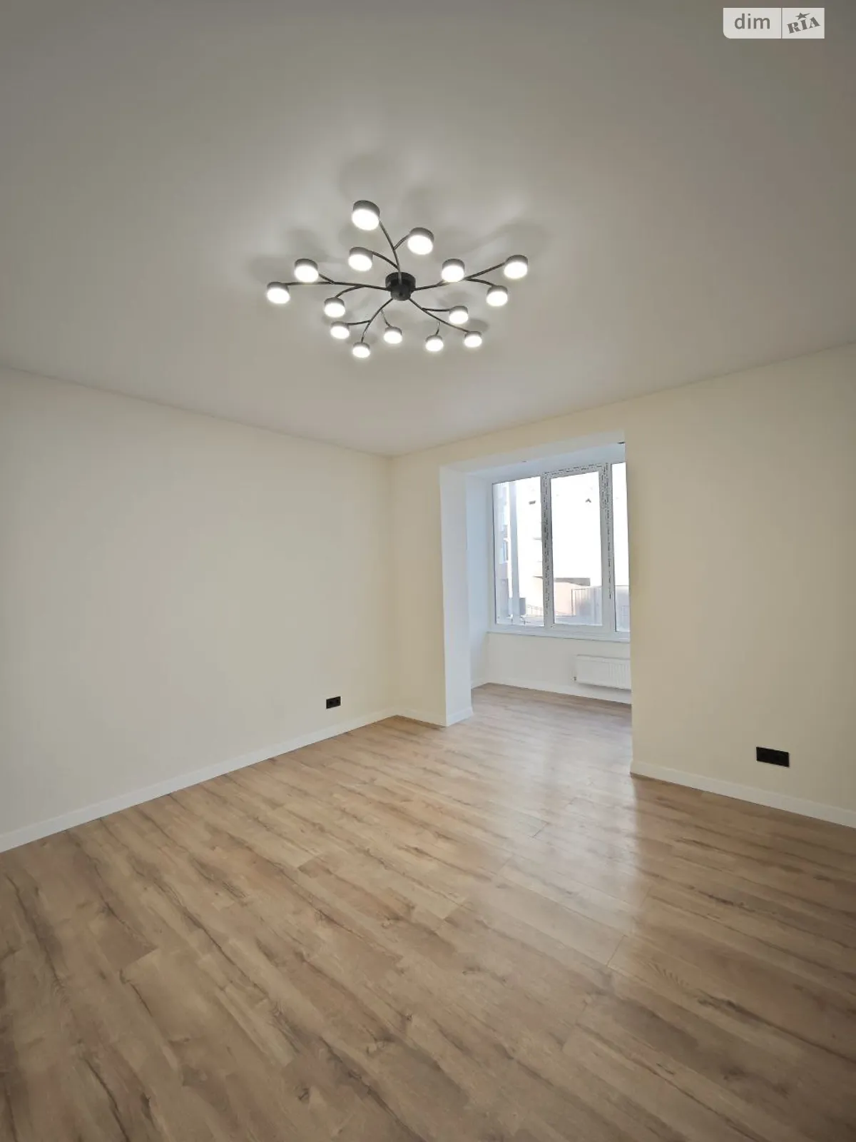 Продается 2-комнатная квартира 56.7 кв. м в Хмельницком, ул. Кармелюка - фото 1