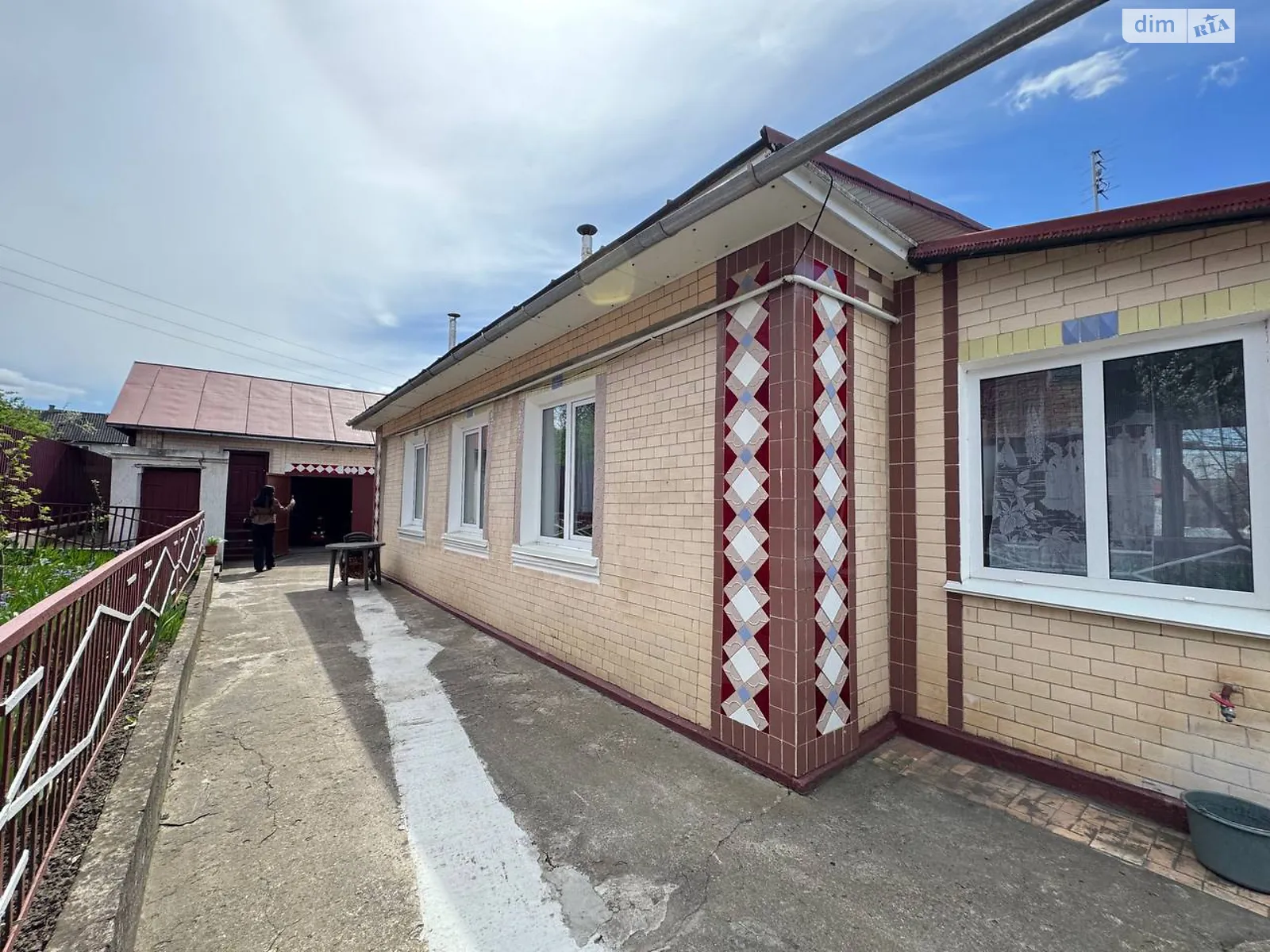 Продается одноэтажный дом 106 кв. м с камином, цена: 58000 $ - фото 1