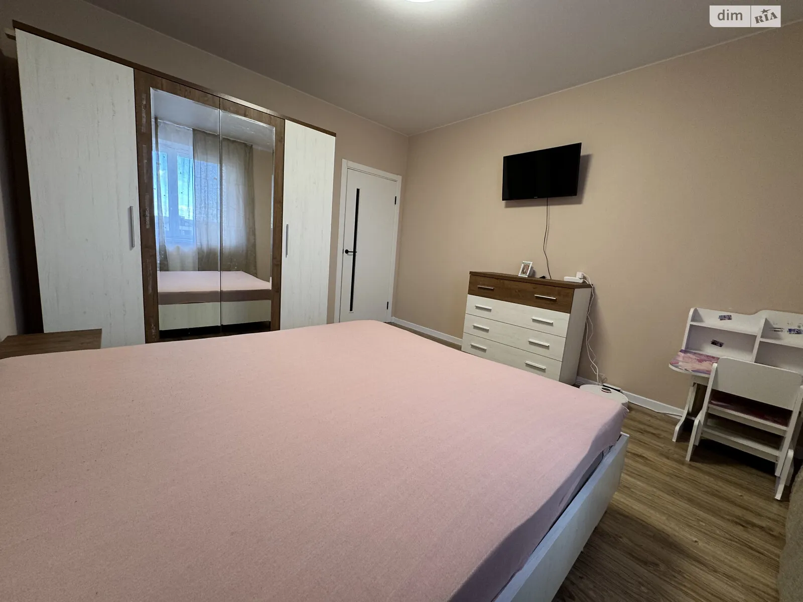 Продается 2-комнатная квартира 60.7 кв. м в Солонке, ул. Наварийская - фото 1