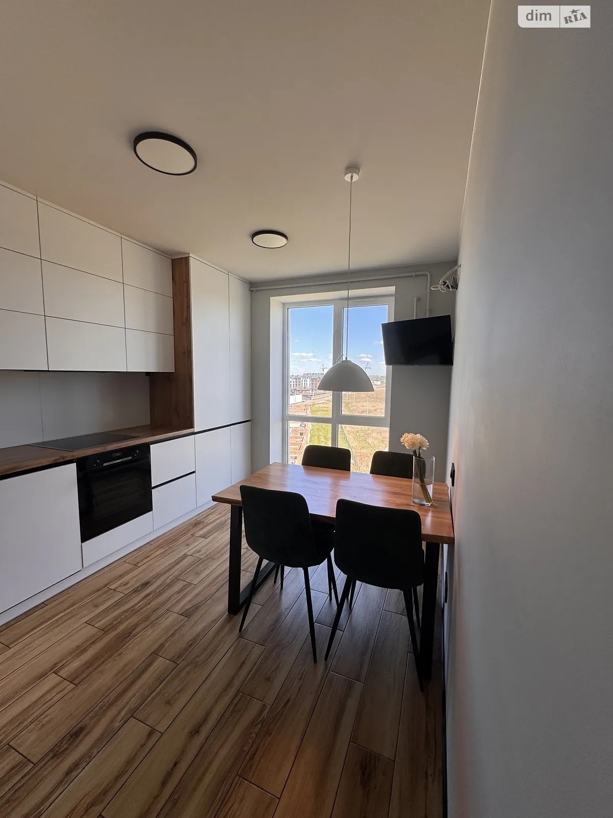 Продается 2-комнатная квартира 60.8 кв. м в Струмовке, ул. Подольская, 4Б - фото 1