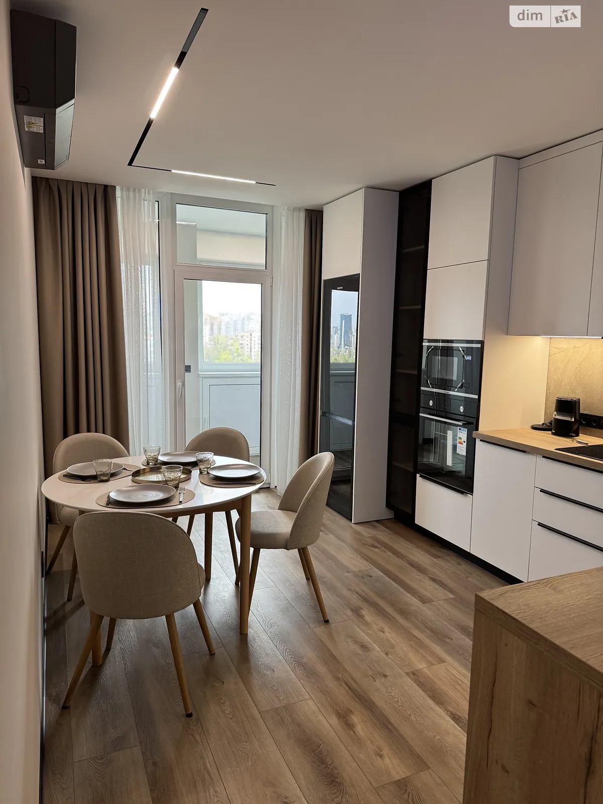 Продается 1-комнатная квартира 52.8 кв. м в Киеве, просп. Берестейский(Победы), 11 корпус 3 - фото 1