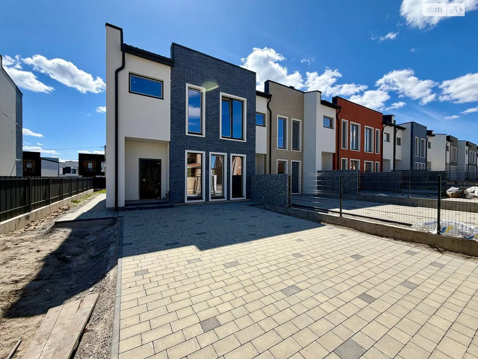 ул. Сергея Голубева, 36 Счастливое Ровно - фото 2