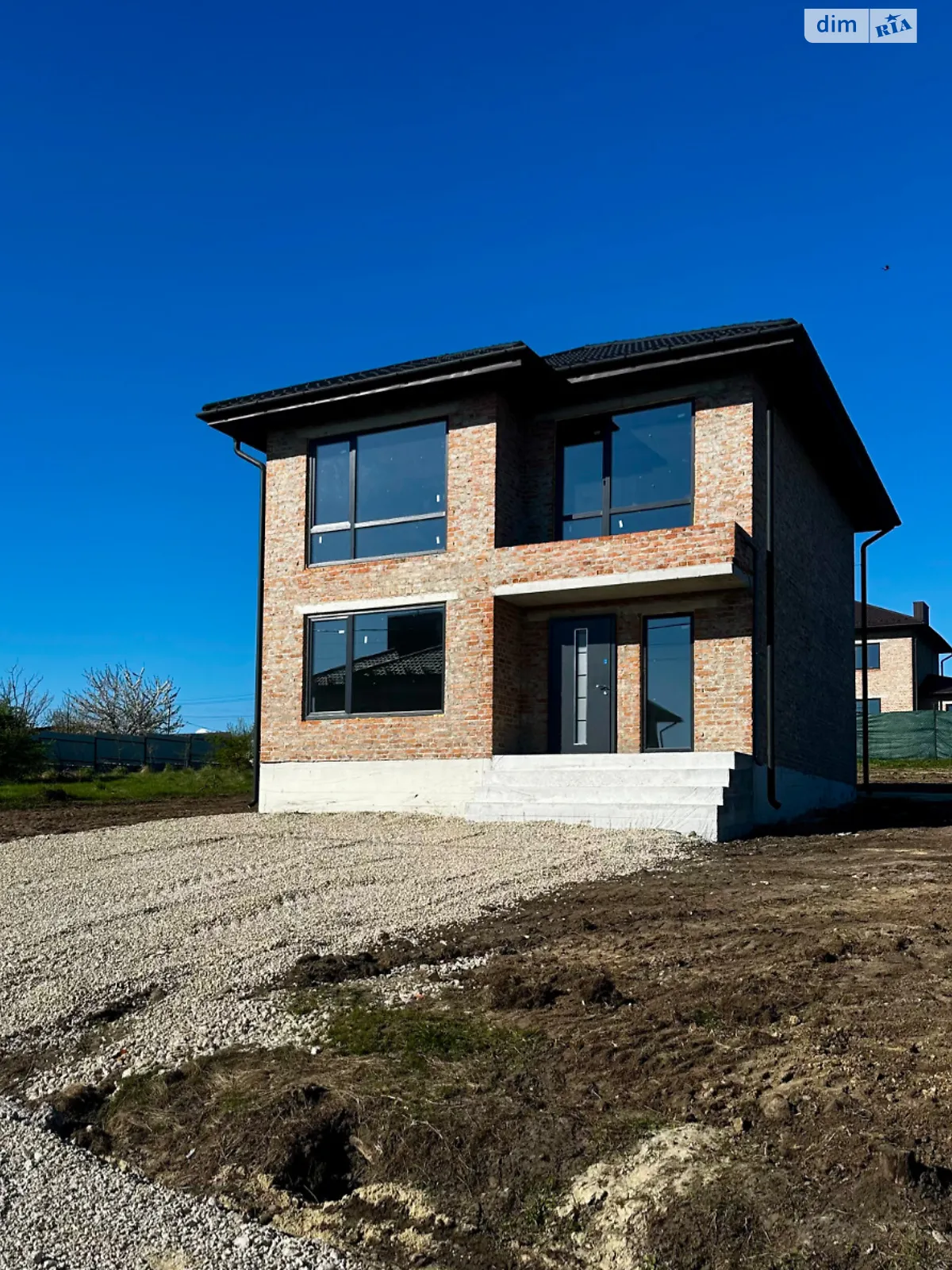 Продается дом на 2 этажа 120 кв. м с террасой, цена: 82000 $ - фото 1