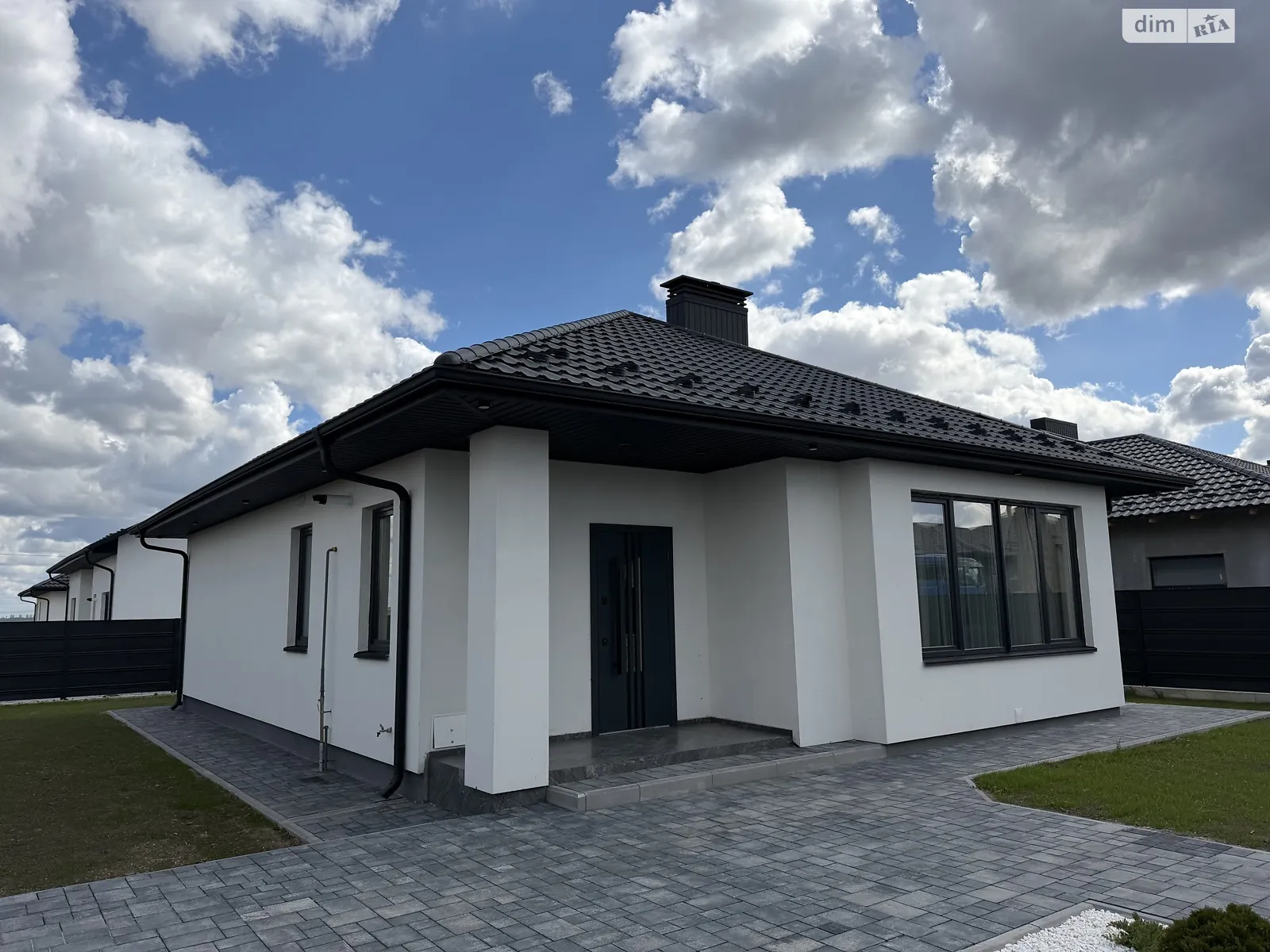 Продается одноэтажный дом 100 кв. м с мебелью, цена: 180000 $ - фото 1