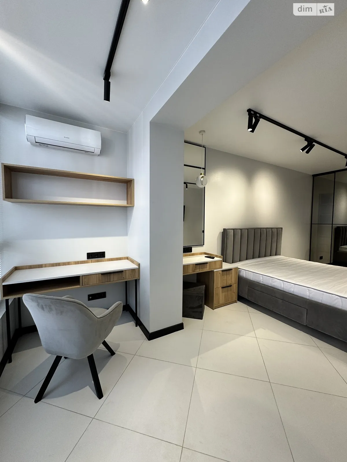 Сдается в аренду 1-комнатная квартира 46 кв. м в Хмельницком, ул. Проскуровского Подполья, 165 - фото 1