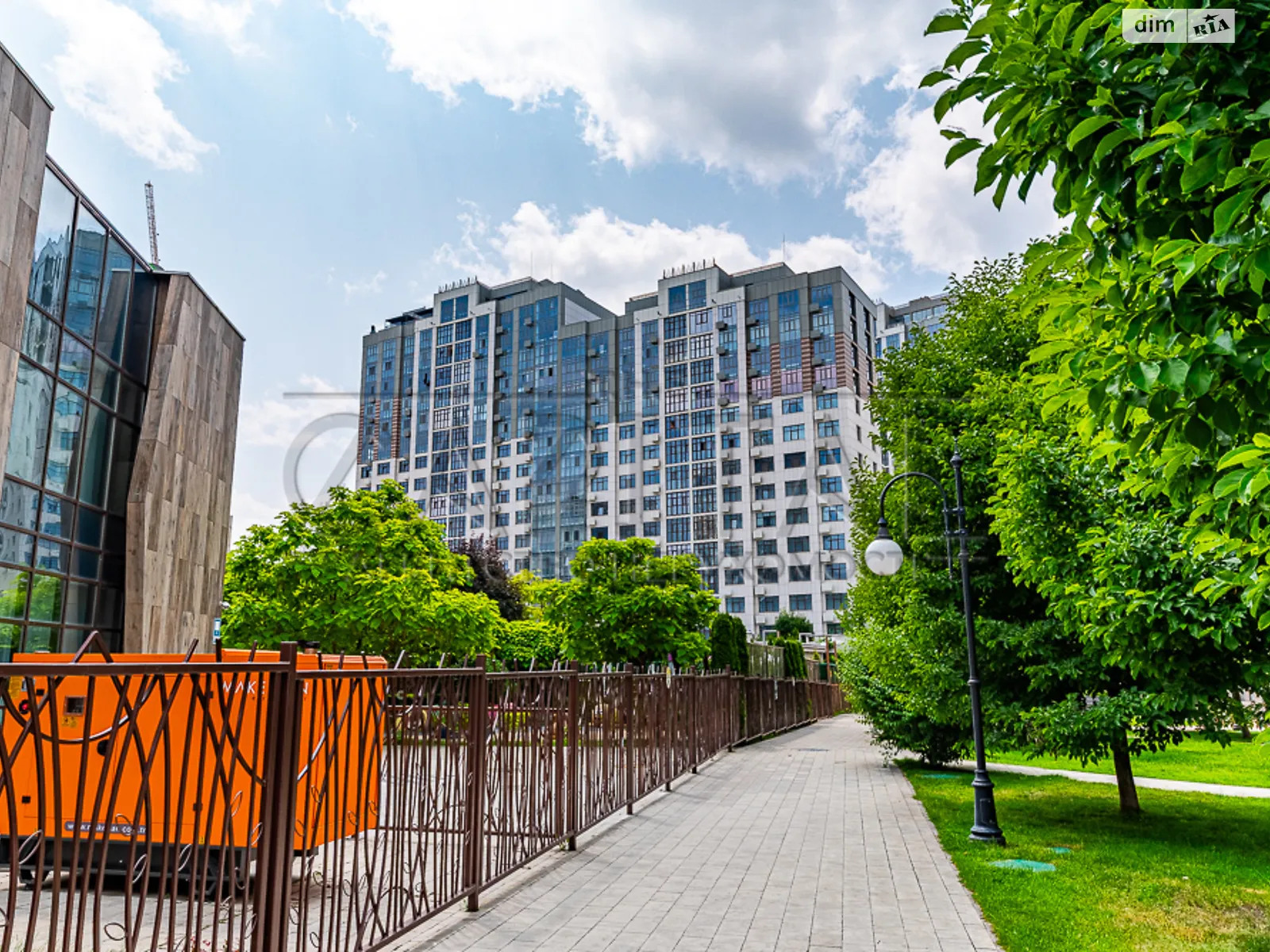 ул. Андрея Верхогляда(Драгомирова), 22Б Черная Гора Киев ЖК Новопечерские Липки Зверинецкая(Дружбы народов) - фото 3