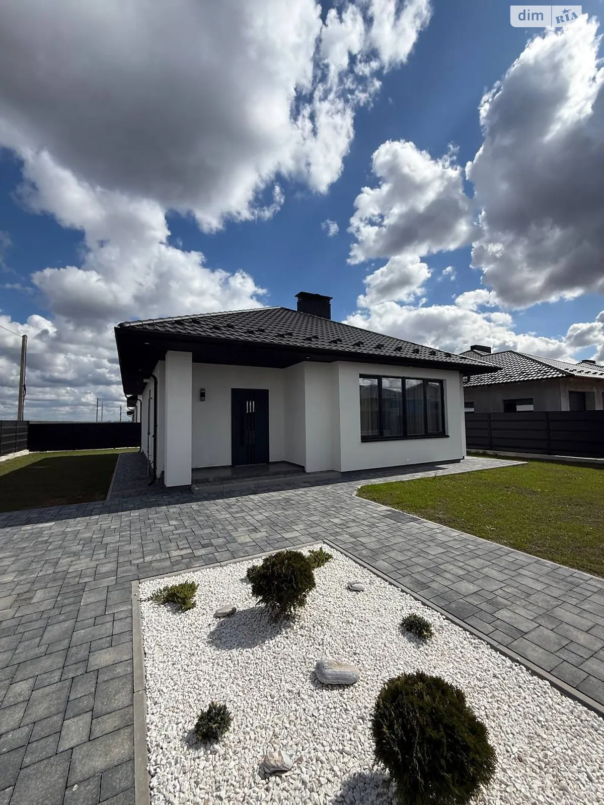 Продается одноэтажный дом 95 кв. м с террасой, цена: 180000 $ - фото 1