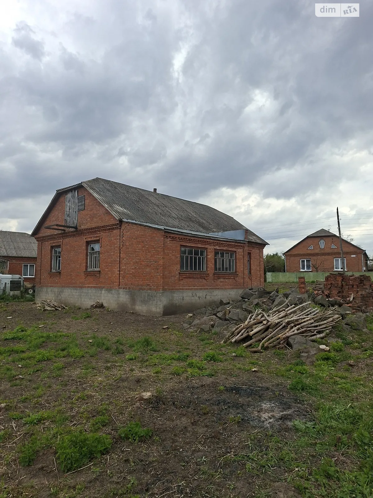 Продається одноповерховий будинок 109 кв. м з гаражем, цена: 18500 $ - фото 1