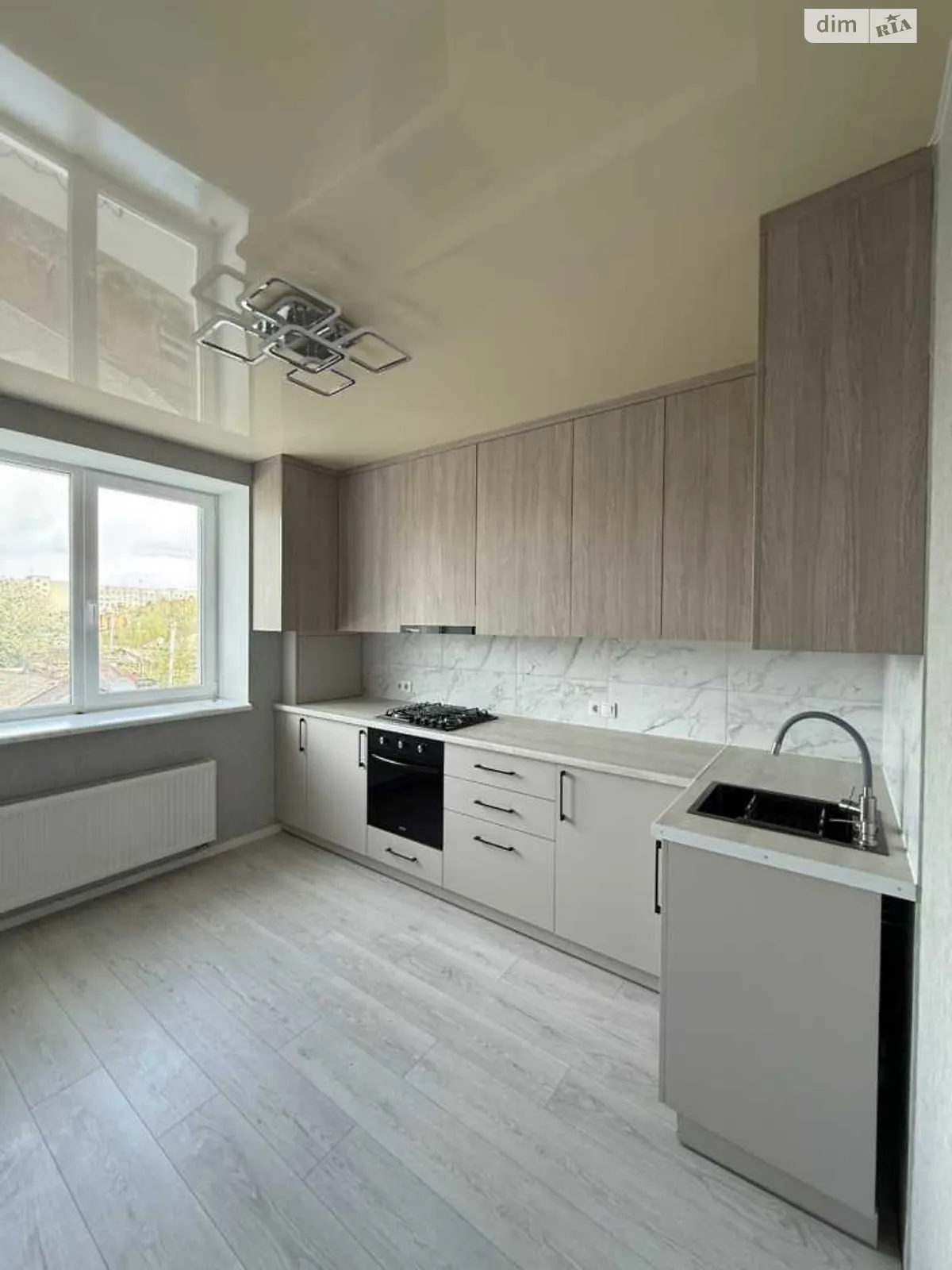 Продается 2-комнатная квартира 71.7 кв. м в Полтаве, цена: 95000 $ - фото 1