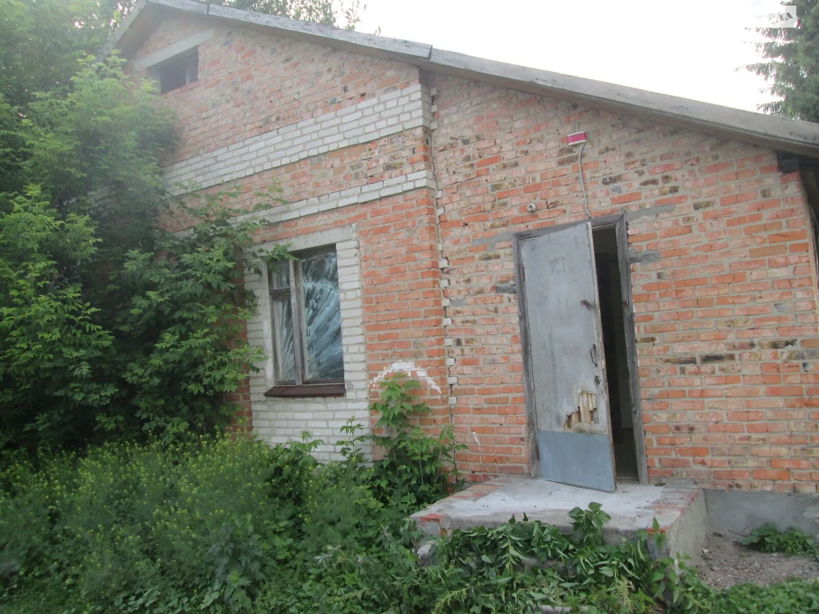 Сдается в аренду объект сферы услуг 70.5 кв. м в 1-этажном здании, цена: 1735 грн - фото 1