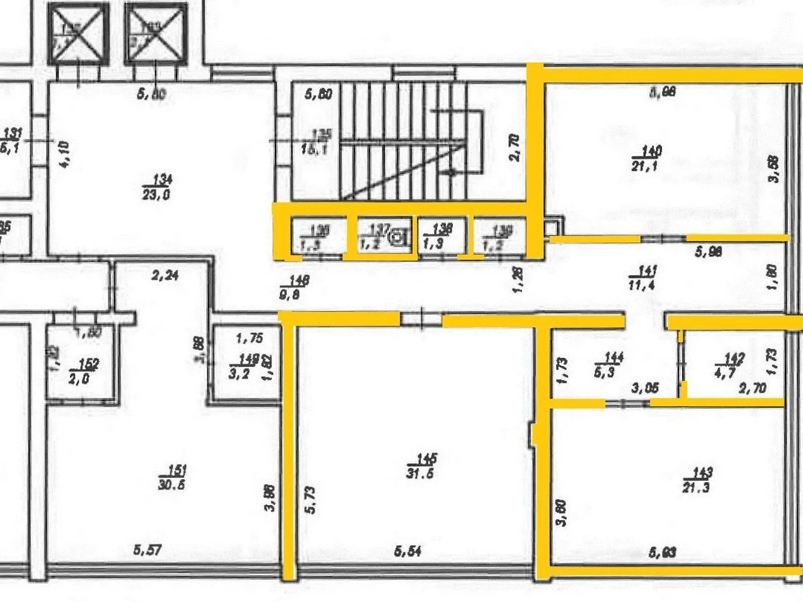 Сдается в аренду офис 121.7 кв. м в бизнес-центре, цена: 18300 грн - фото 1