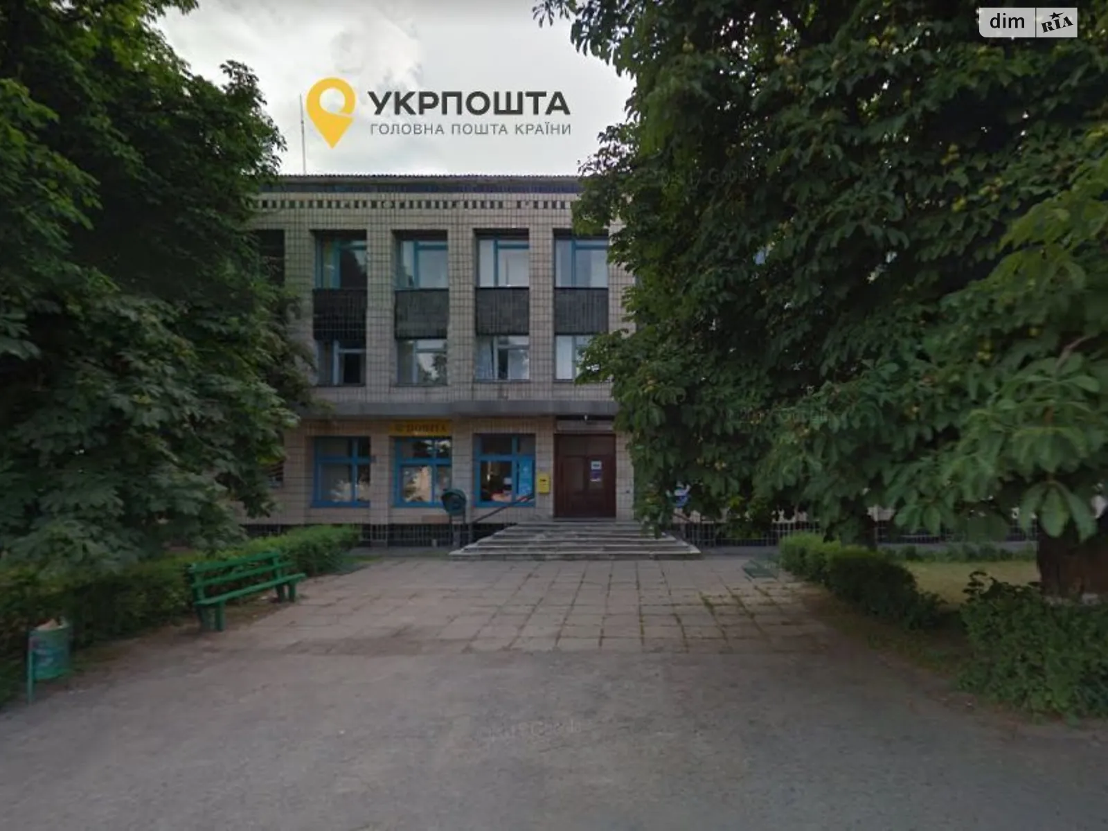 Сдается в аренду офис 34.7 кв. м в бизнес-центре, цена: 2000 грн - фото 1