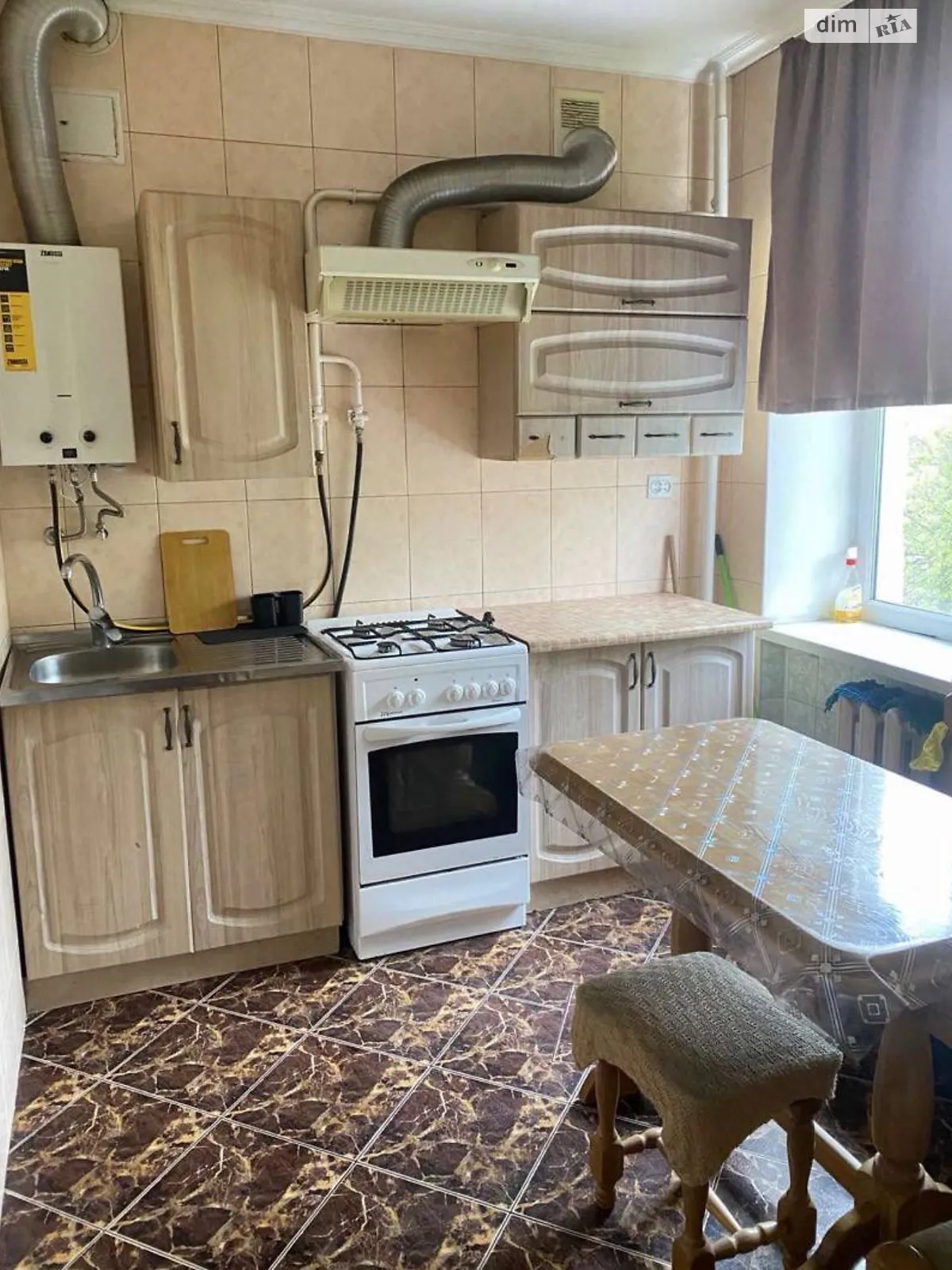 1-комнатная квартира 40 кв. м в Луцке, цена: 14000 грн - фото 1