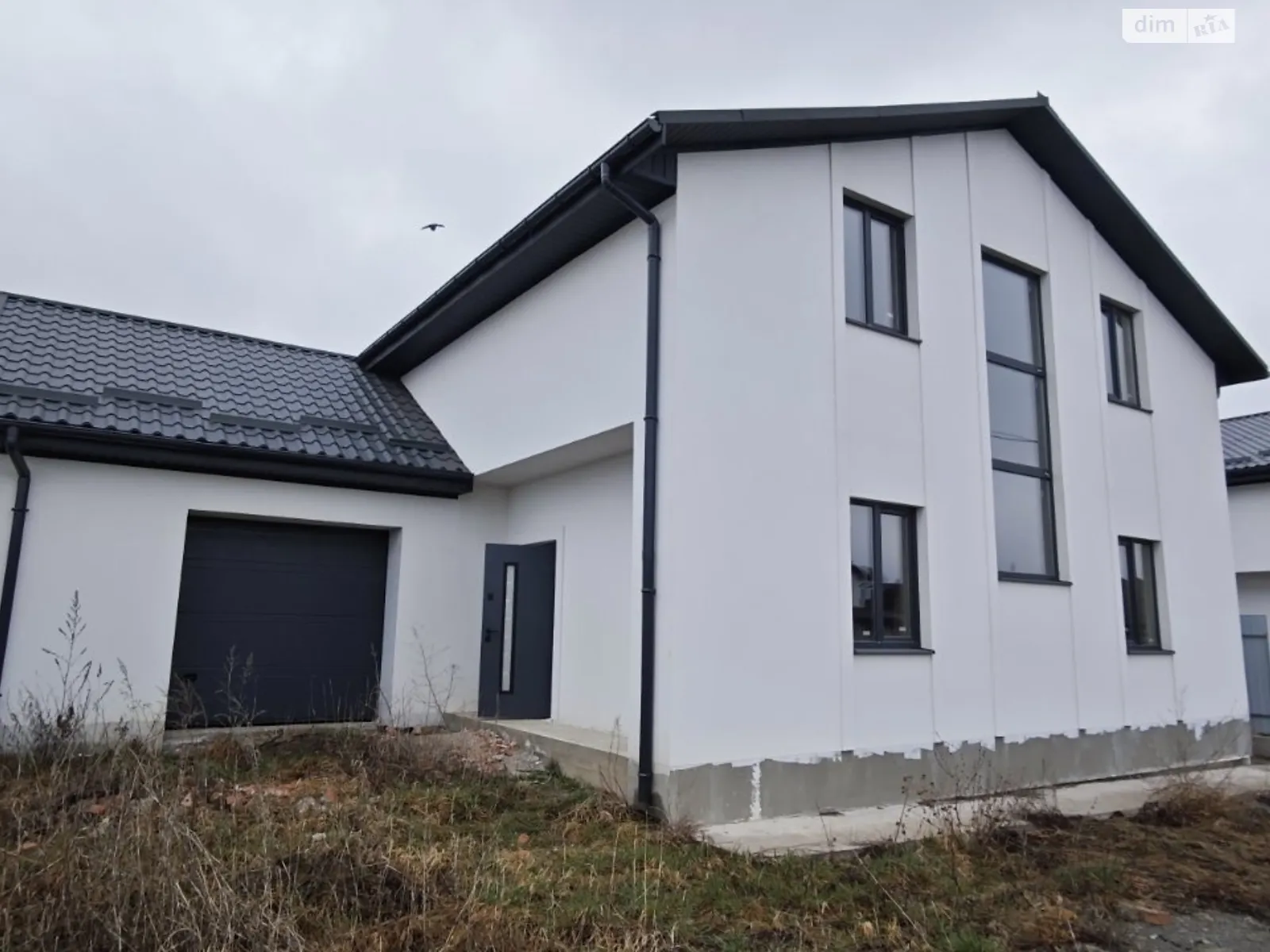 Продається будинок 2 поверховий 200 кв. м з садом, цена: 103000 $ - фото 1