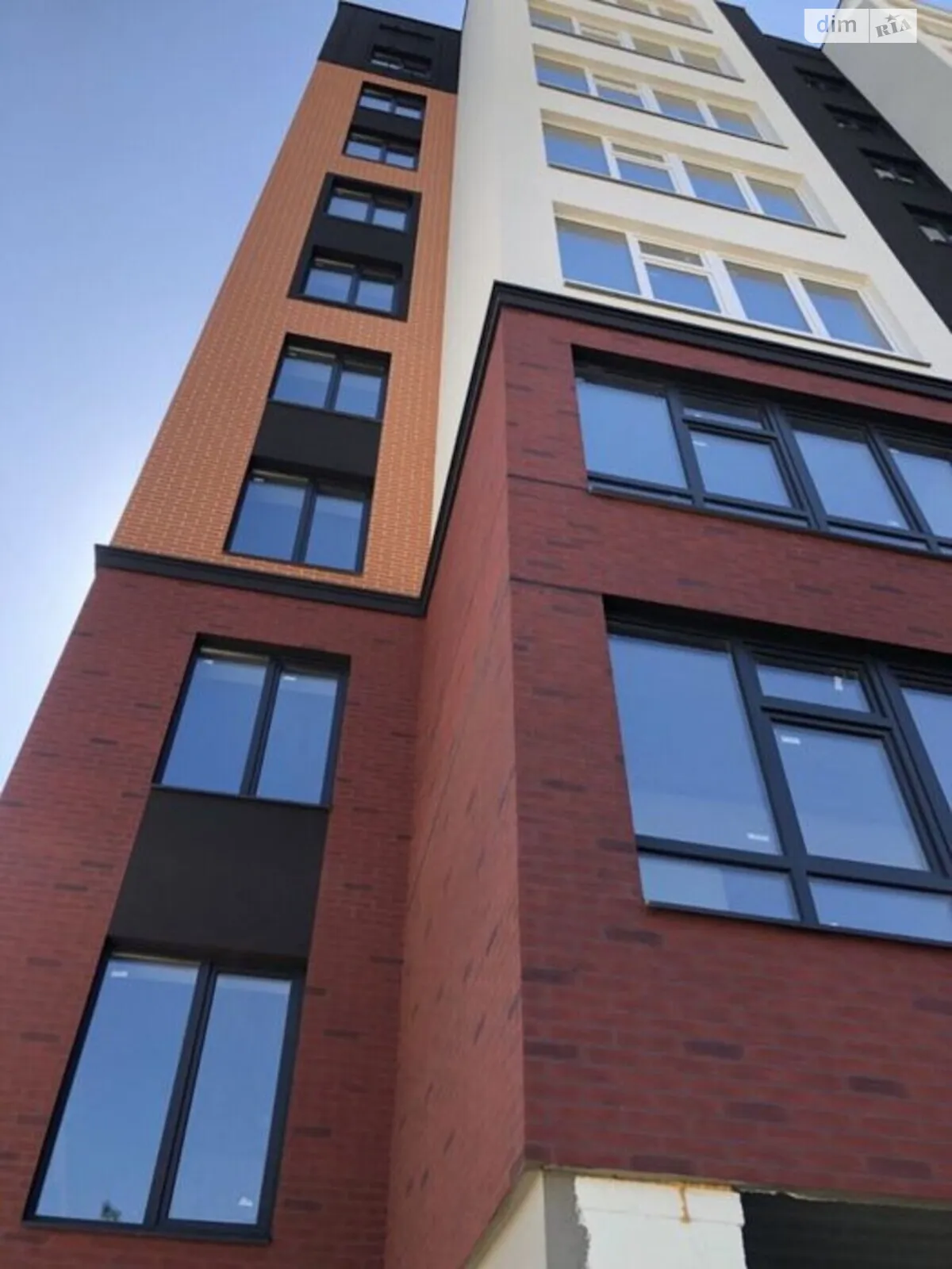 Продается 2-комнатная квартира 61 кв. м в Хмельницком, ул. Мазура Николая - фото 1