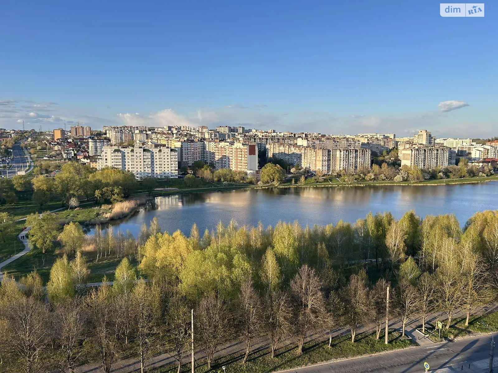 Продается 2-комнатная квартира 87 кв. м в Хмельницком, ул. Озерная - фото 1