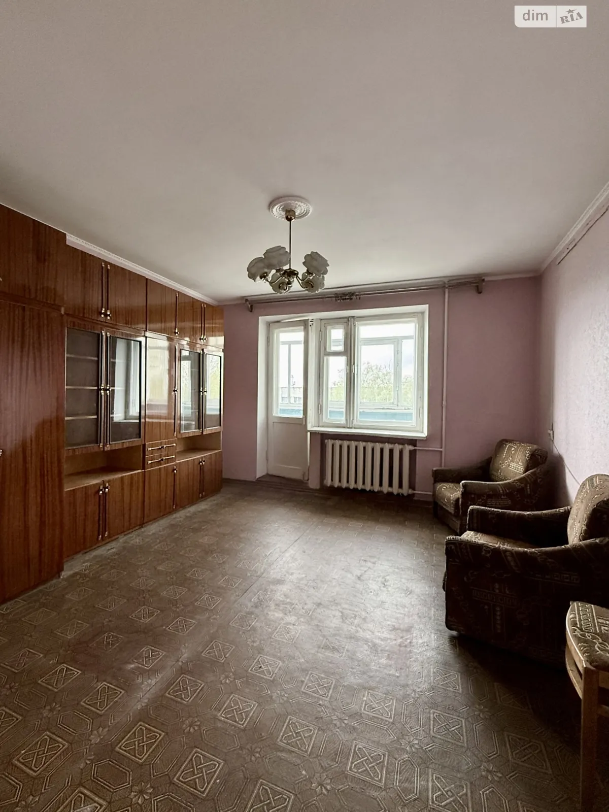 Продается 3-комнатная квартира 60.6 кв. м в Кременчуге, ул. Вадима Пугачева (Московская), 37 - фото 1