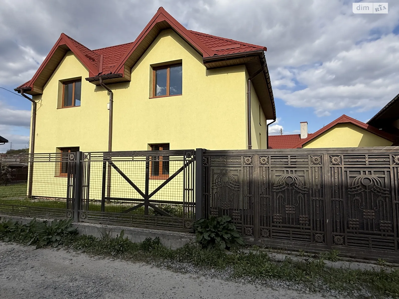 Продается дом на 2 этажа 129.6 кв. м с верандой, цена: 177000 $ - фото 1